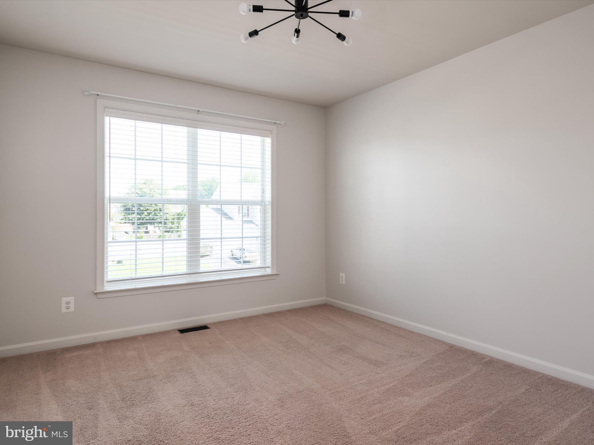 NORTH BROOK - Residential