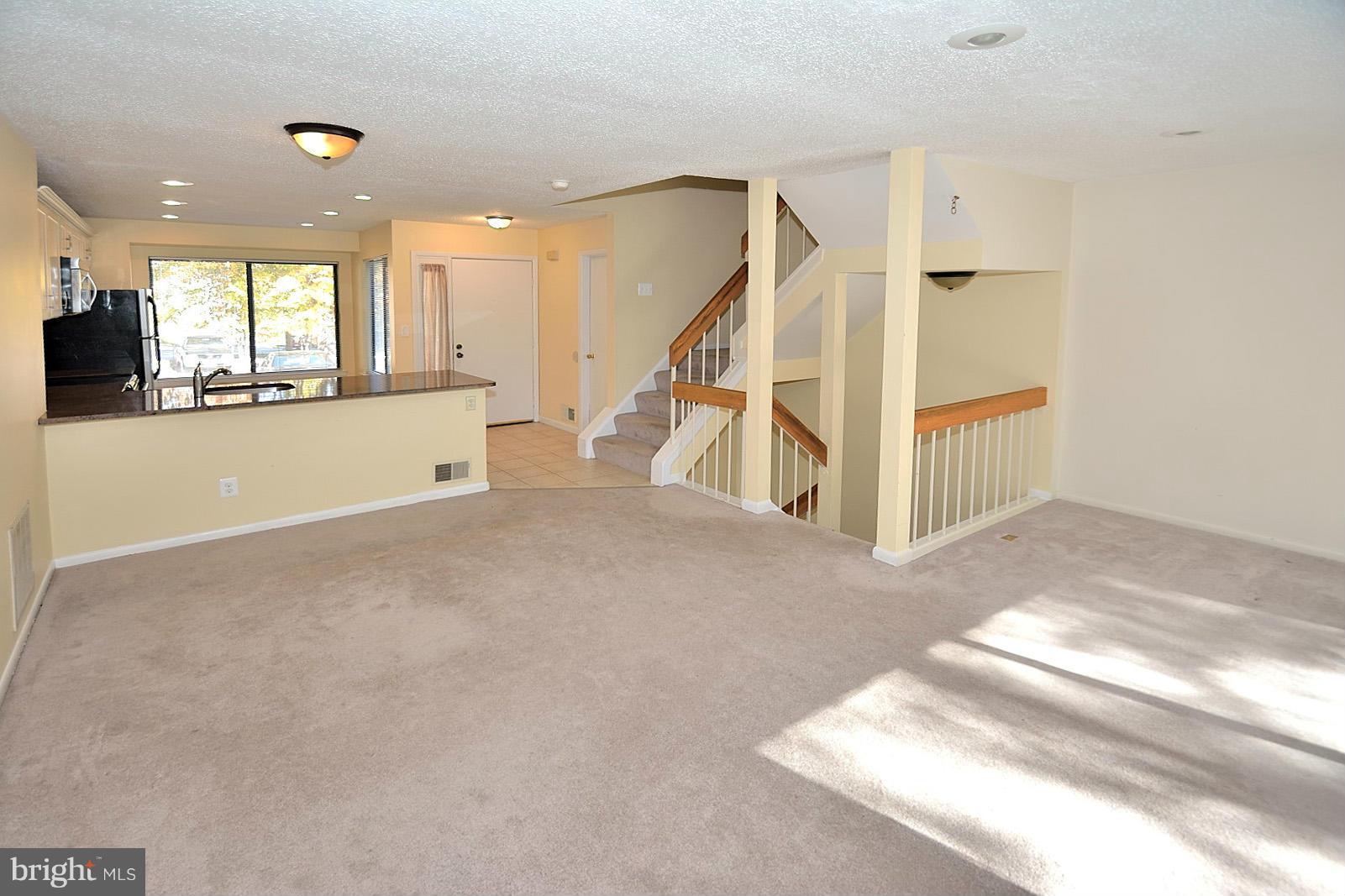 LAKE RIDGE - Residential Lease