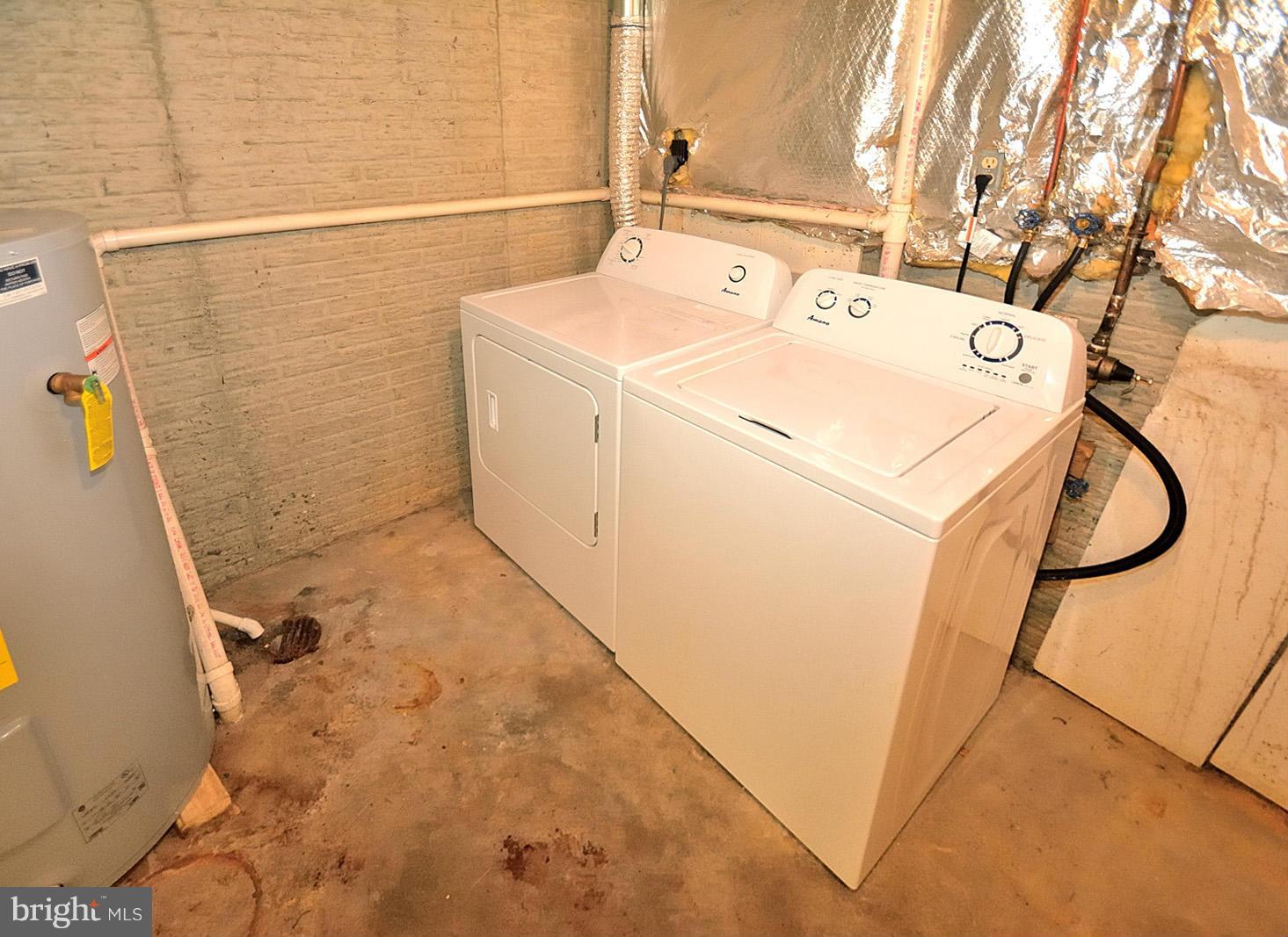 LAKE RIDGE - Residential Lease