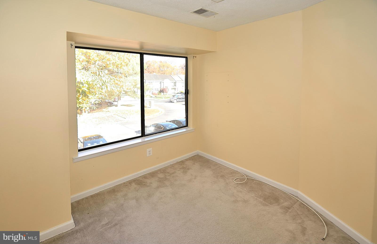 LAKE RIDGE - Residential Lease