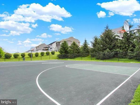 ROLLING MEADOWS AT RENTZEL FARM - Residential