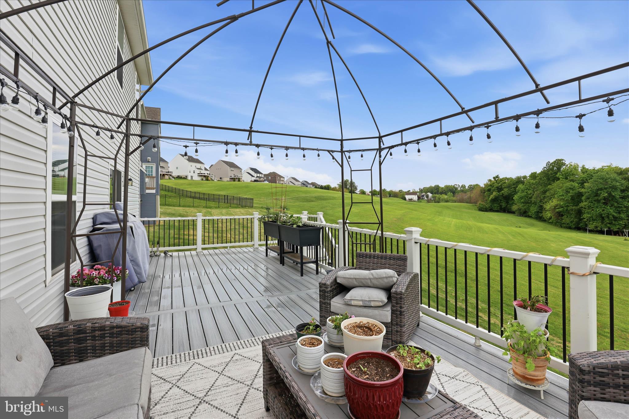 ROLLING MEADOWS AT RENTZEL FARM - Residential