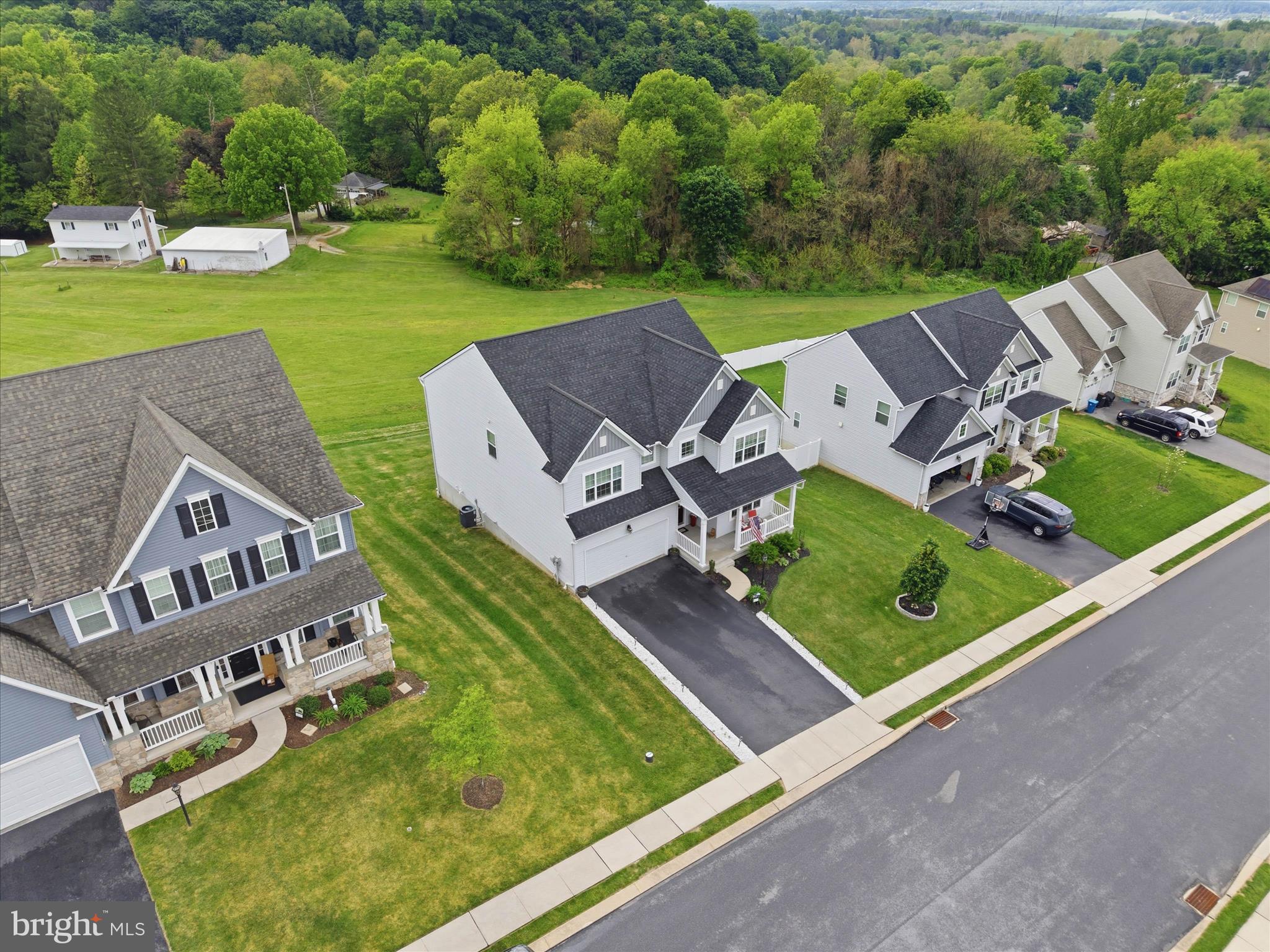 ROLLING MEADOWS AT RENTZEL FARM - Residential