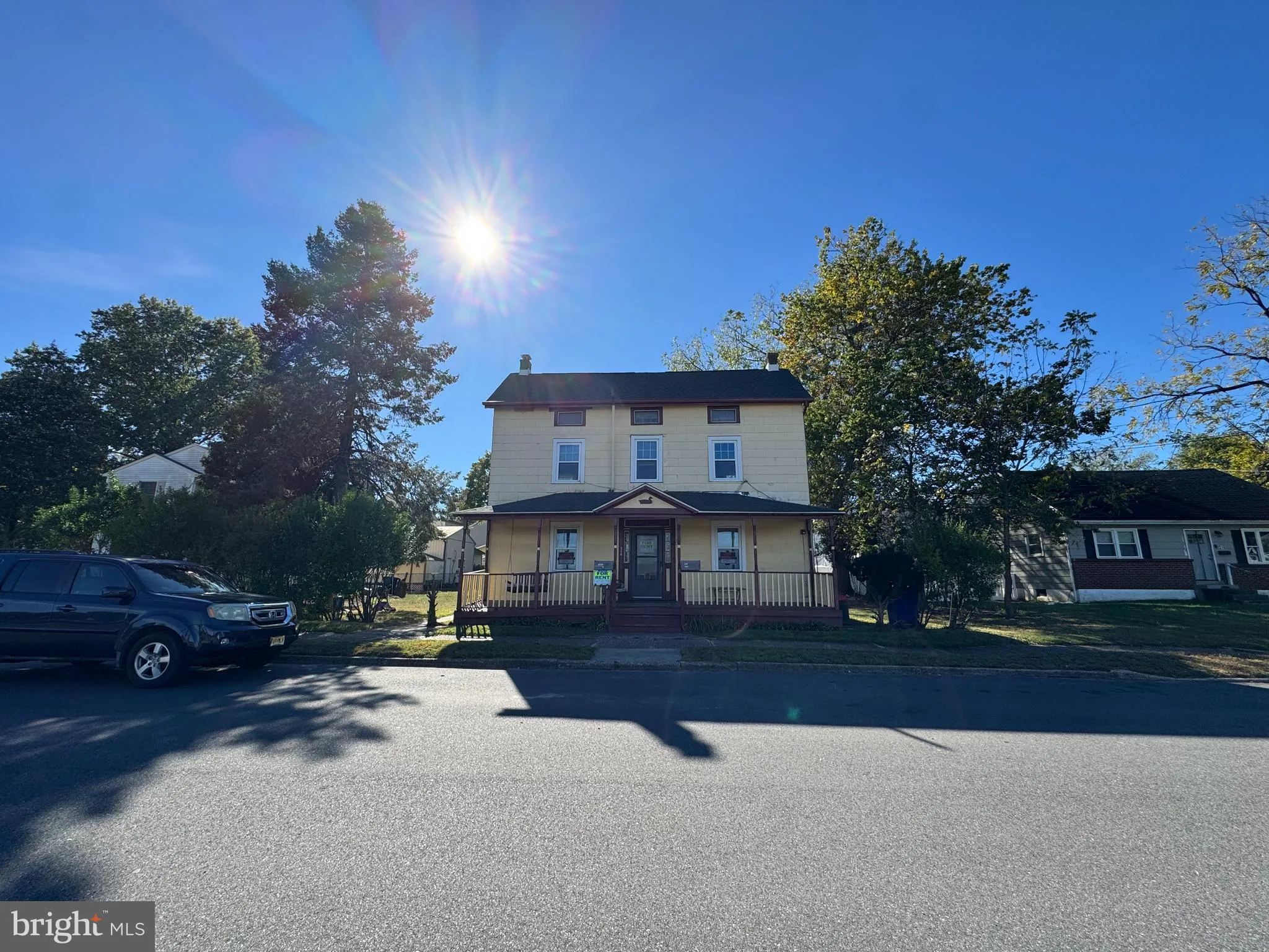 Beverly, New Jersey 08010, United States, 5 Bedrooms Bedrooms, ,2 BathroomsBathrooms,Residential,Active,231465