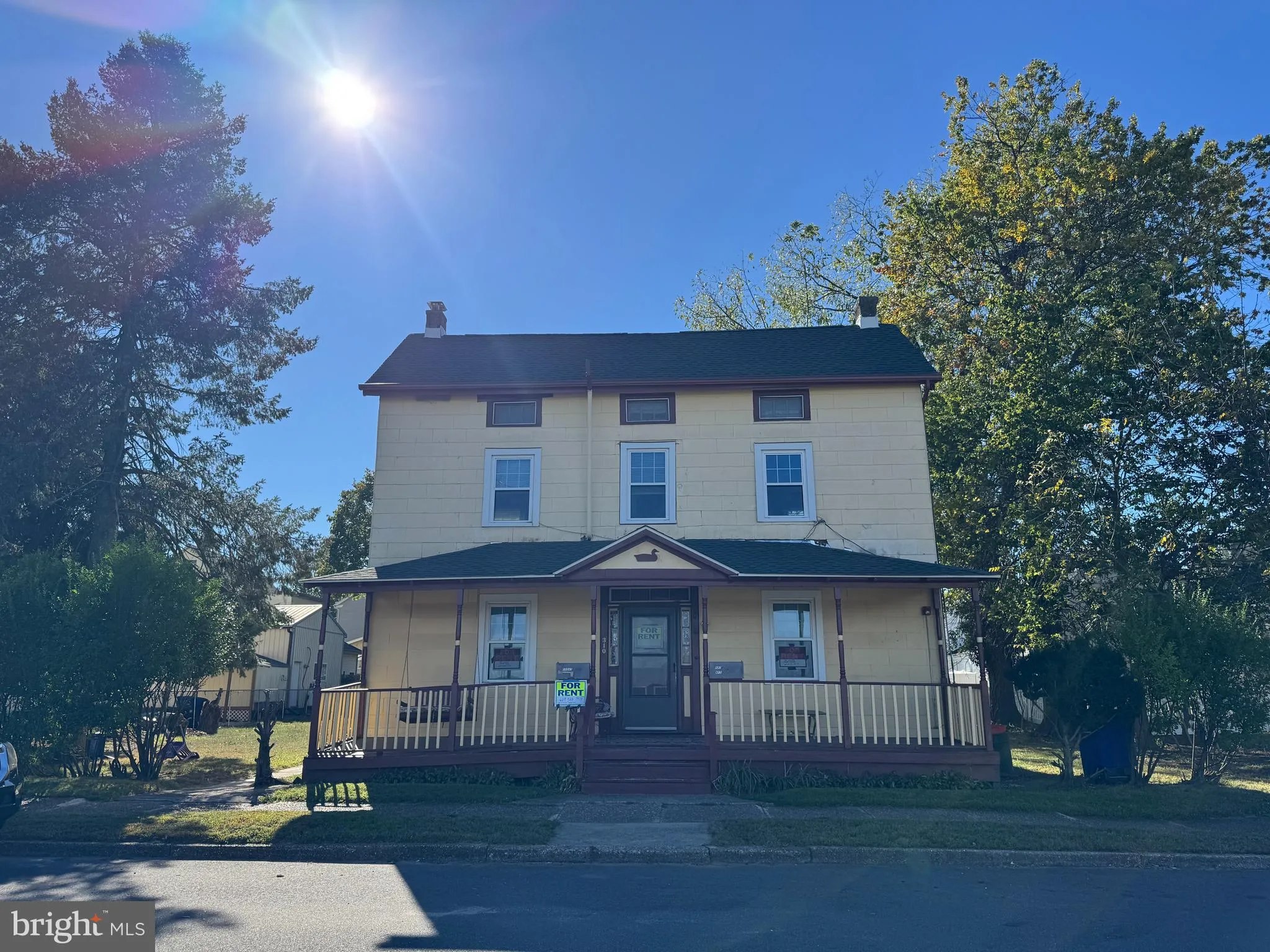 Beverly, New Jersey 08010, United States, 5 Bedrooms Bedrooms, ,2 BathroomsBathrooms,Residential,Active,231465