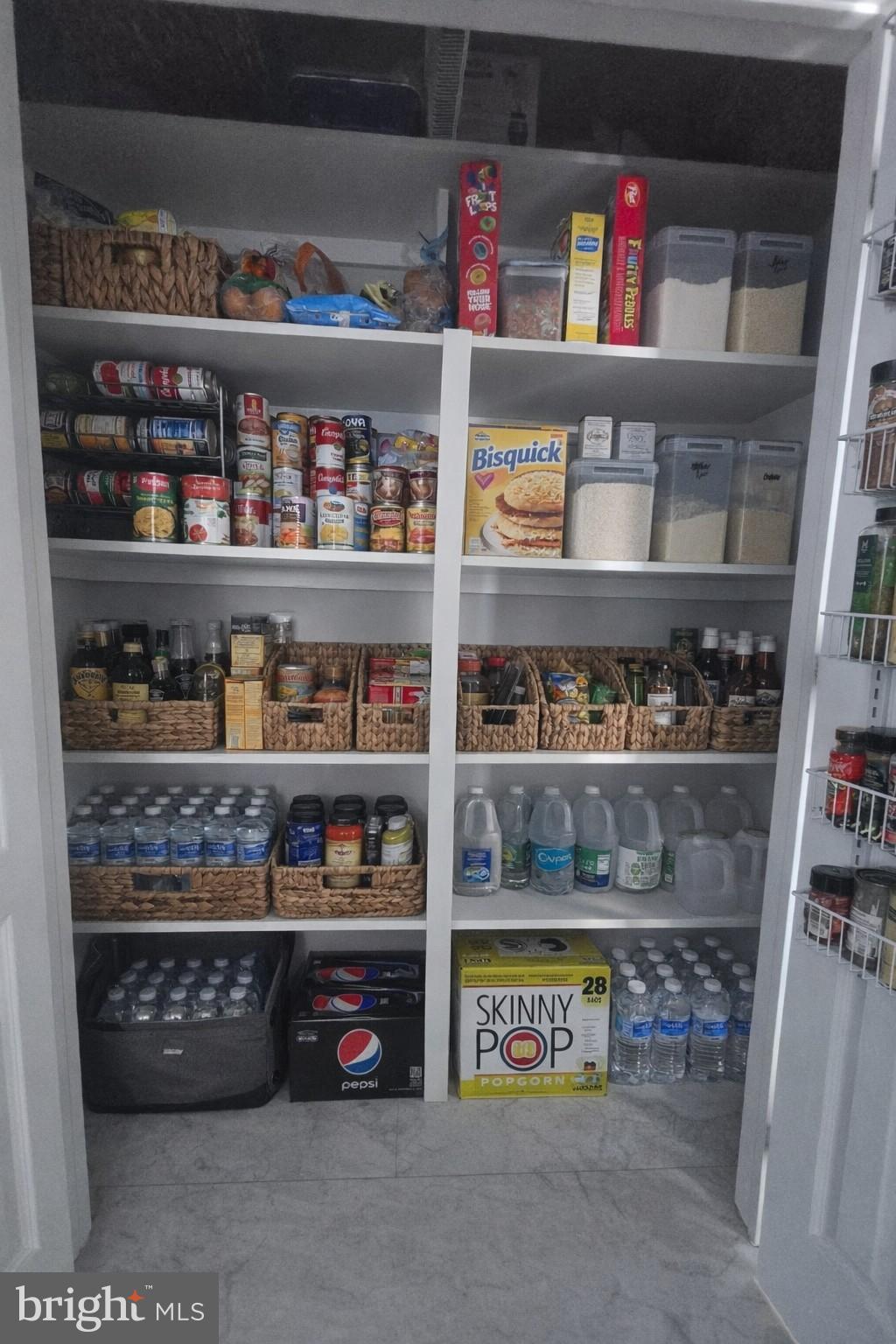 BERRY HILL MANOR - Residential