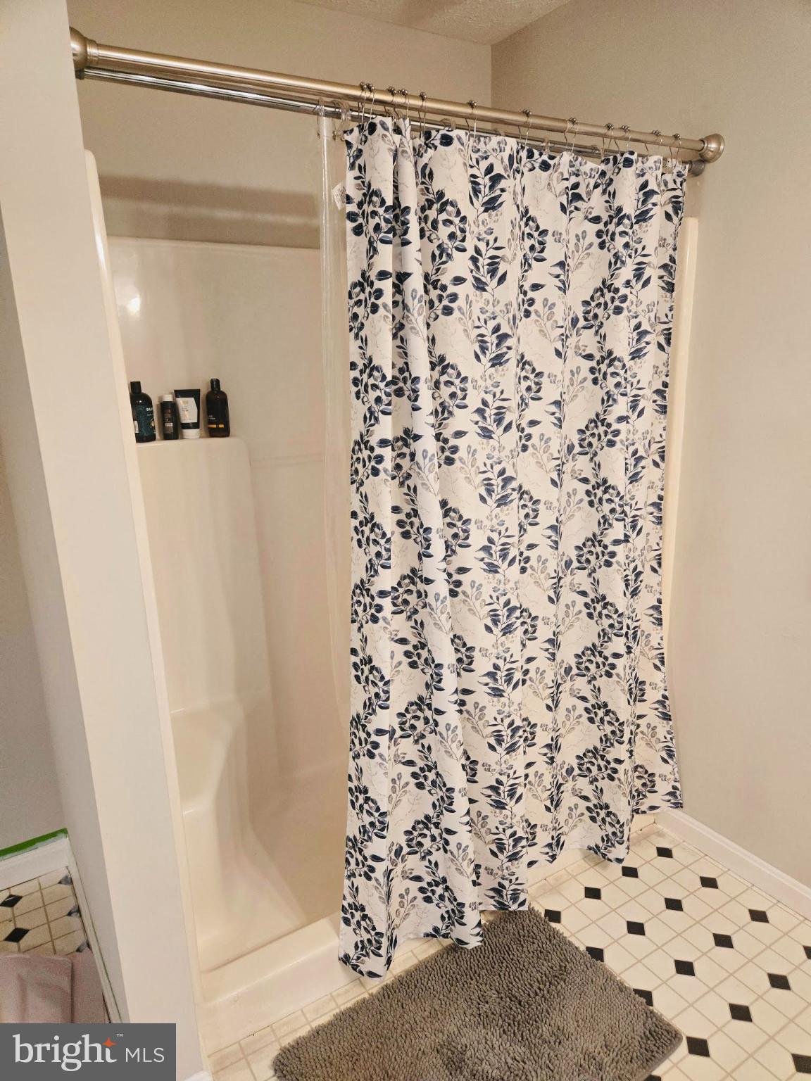 BERRY HILL MANOR - Residential