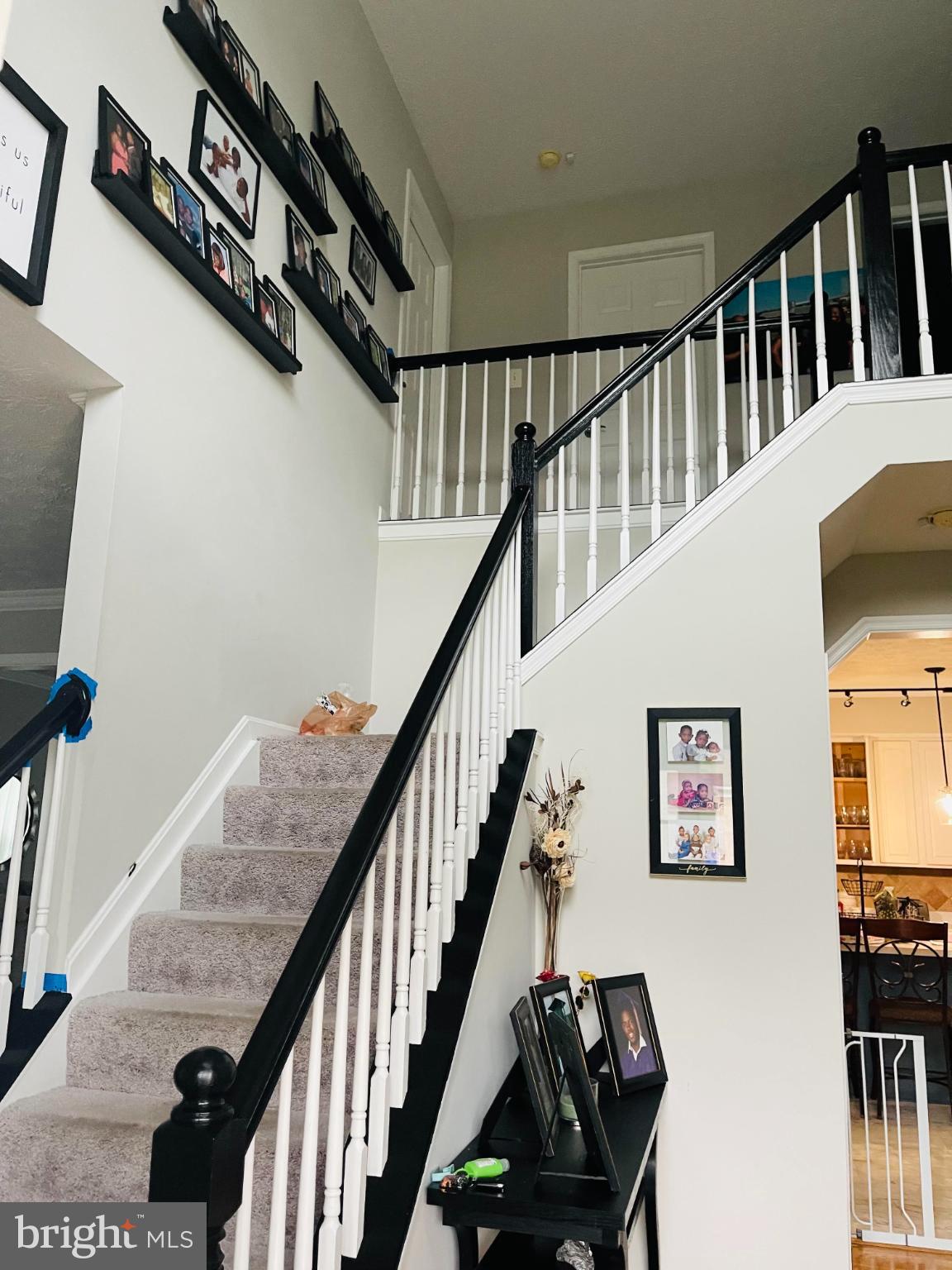 BERRY HILL MANOR - Residential