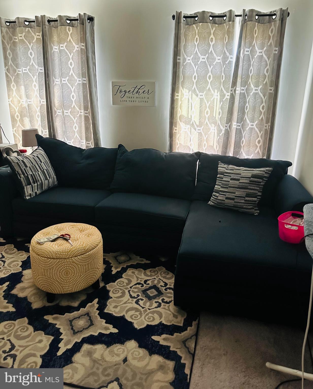 BERRY HILL MANOR - Residential