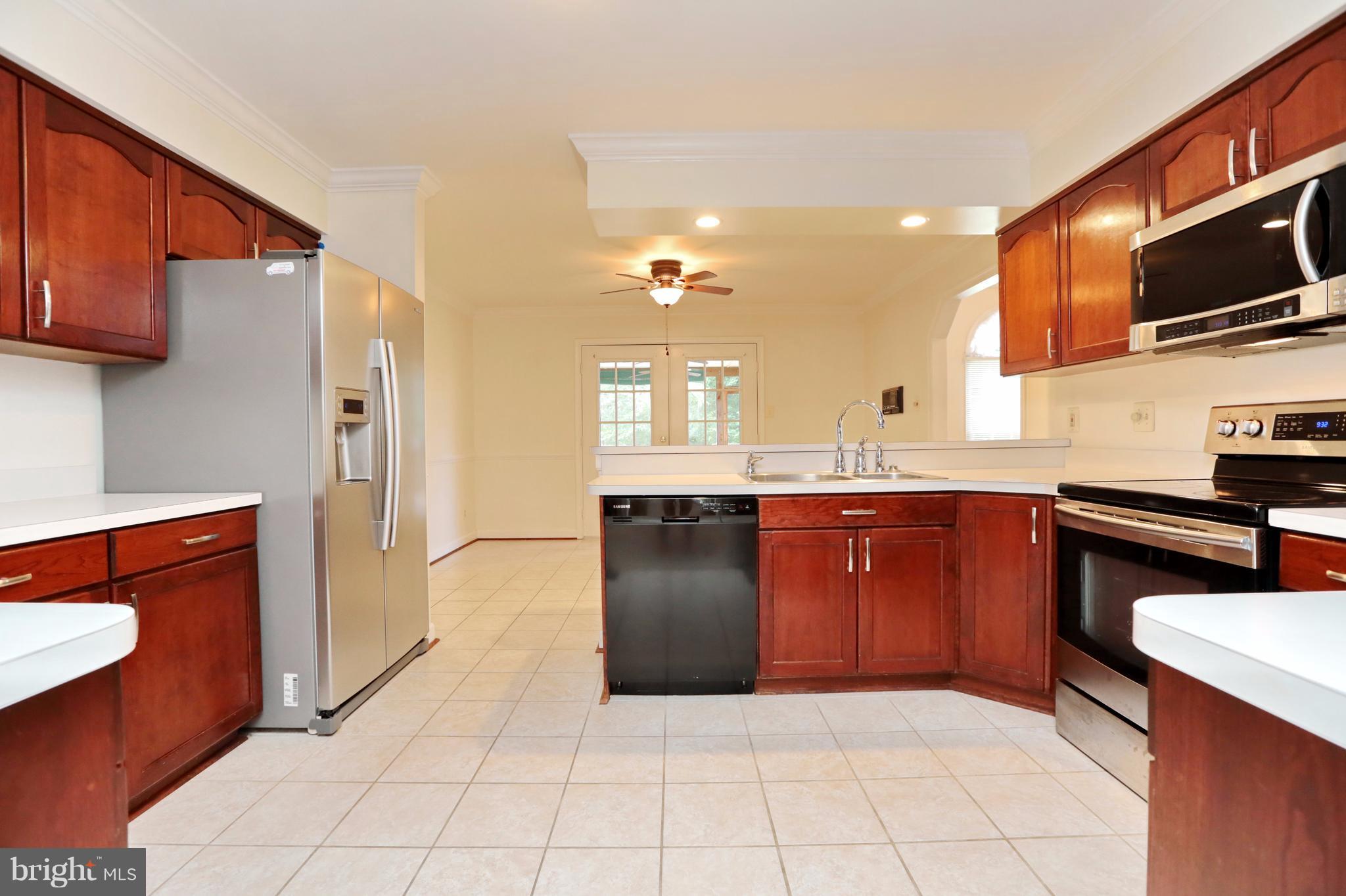 KINGS GRANT LA PLATA - Residential