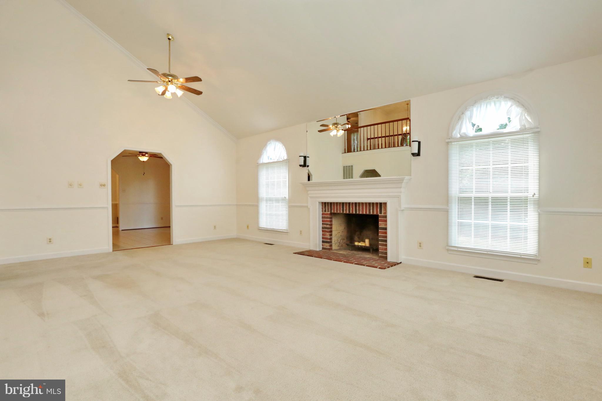 KINGS GRANT LA PLATA - Residential