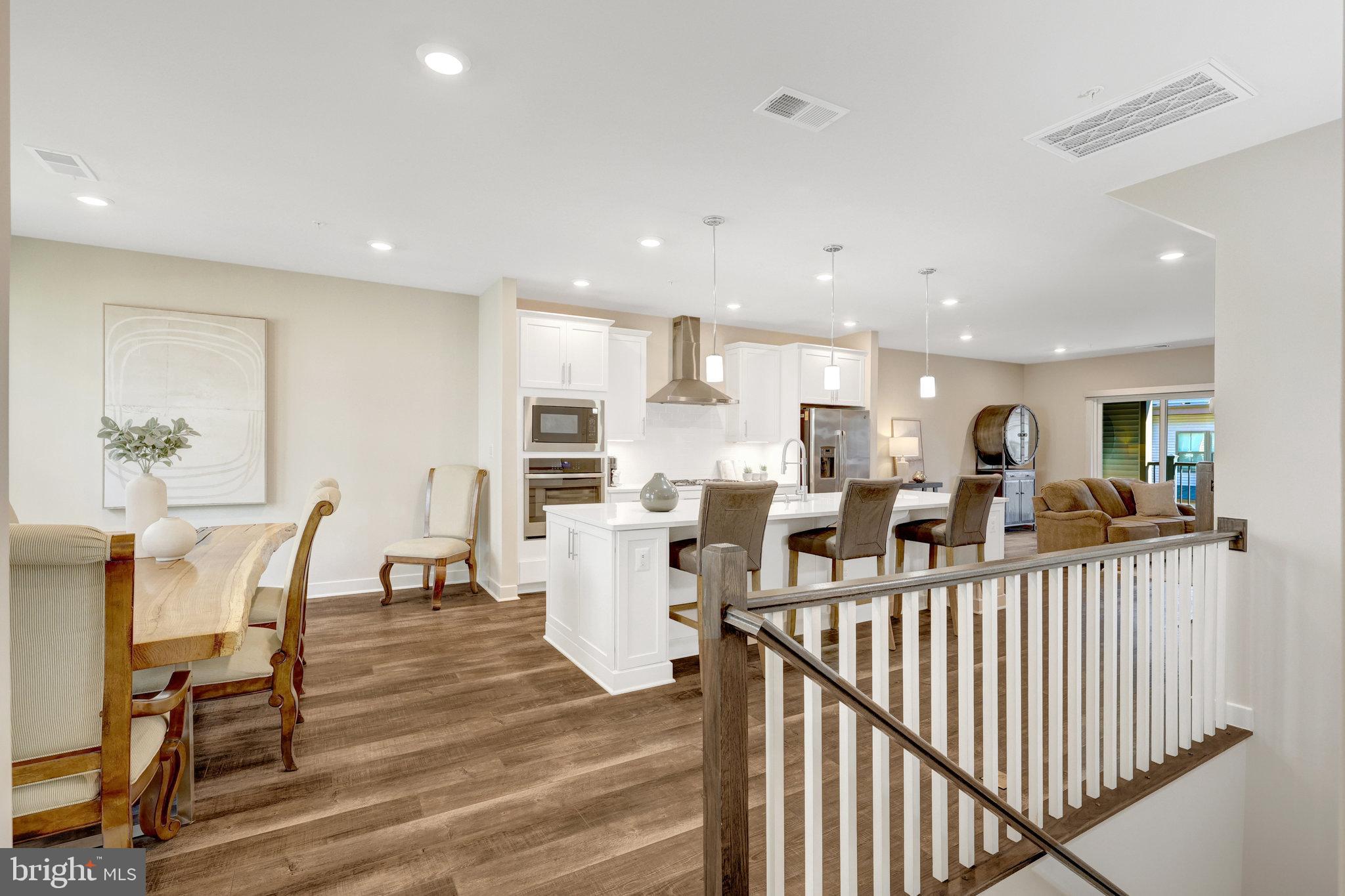 WATERVIEW AT WOODLAND PARK - Residential