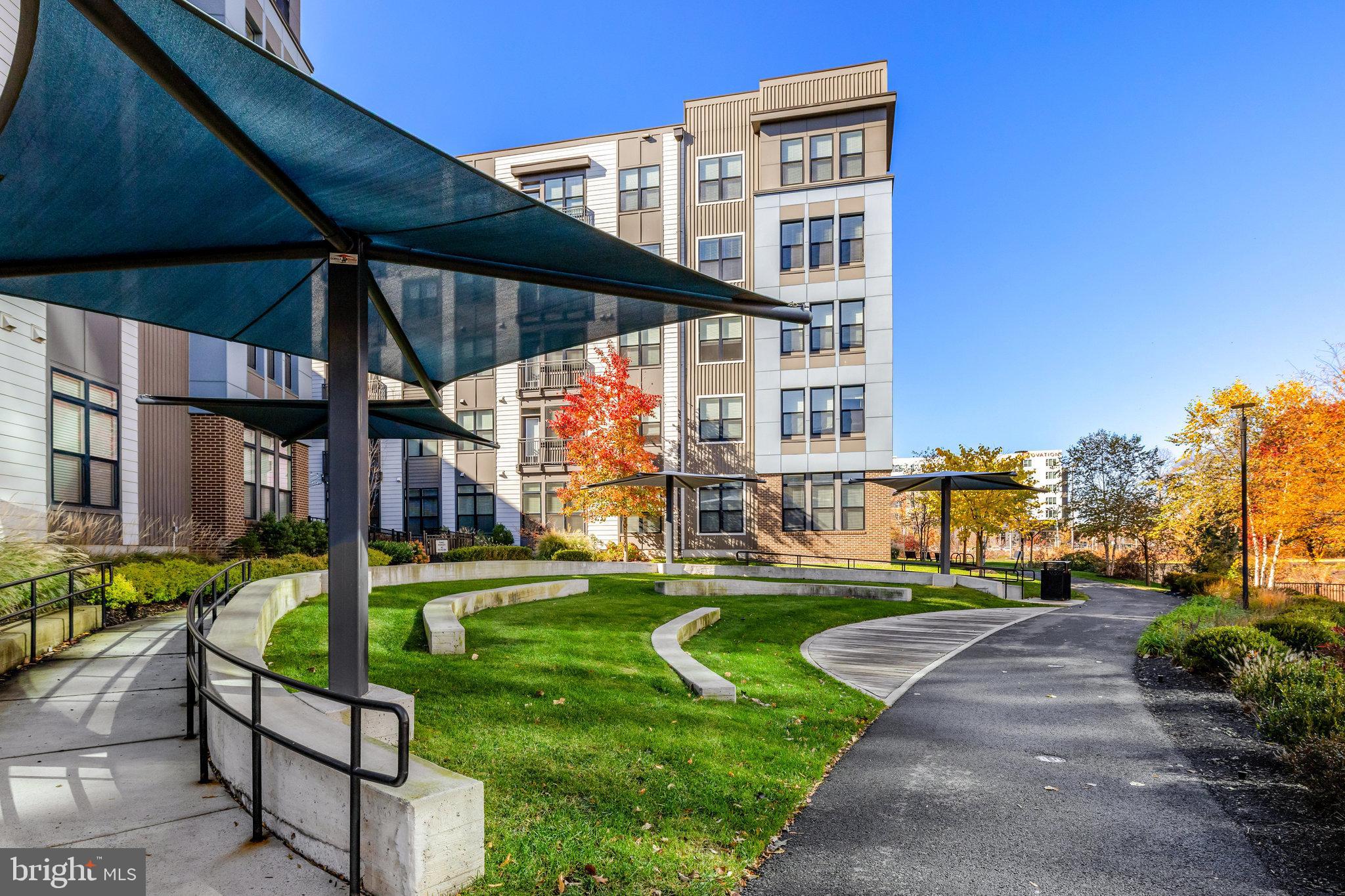 WATERVIEW AT WOODLAND PARK - Residential