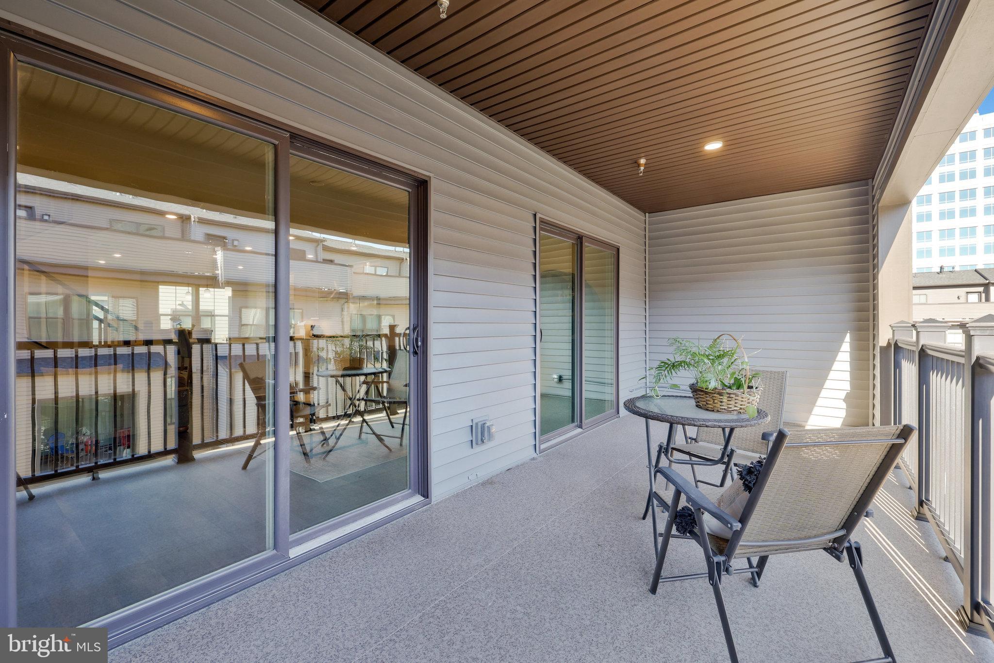 WATERVIEW AT WOODLAND PARK - Residential