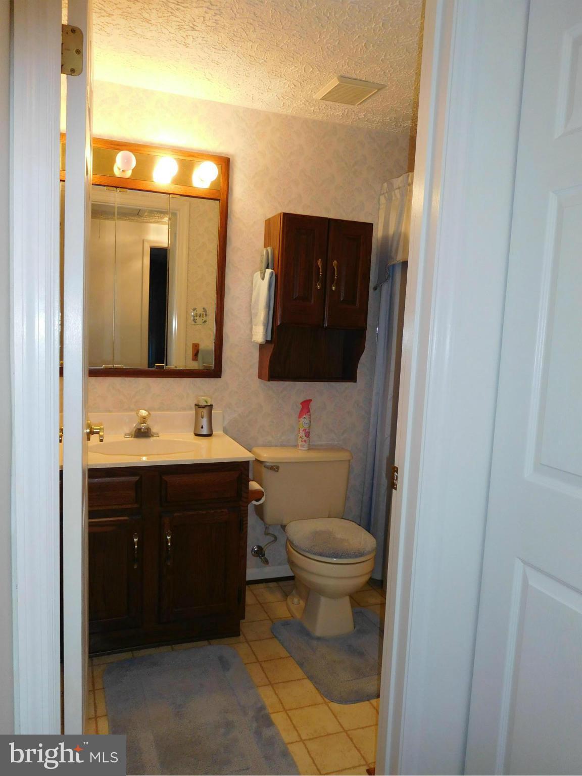 WOODBRIDGE CENTER - Residential