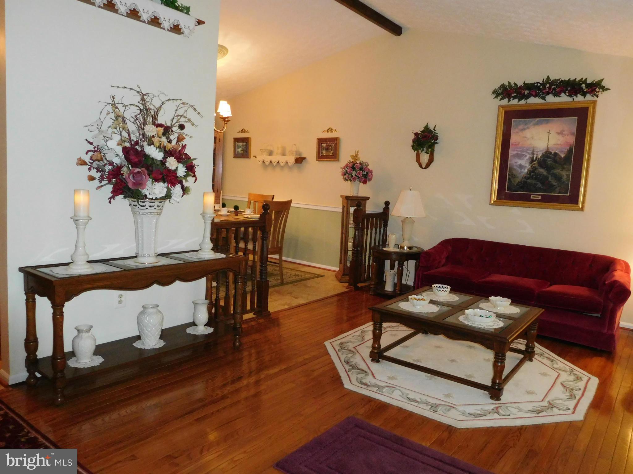 WOODBRIDGE CENTER - Residential