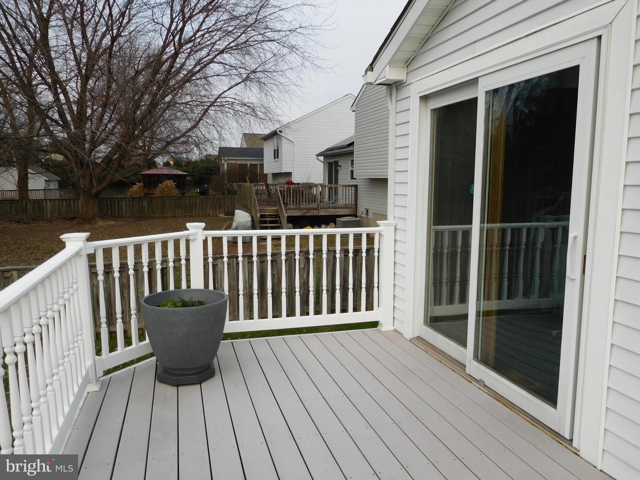 WOODBRIDGE CENTER - Residential