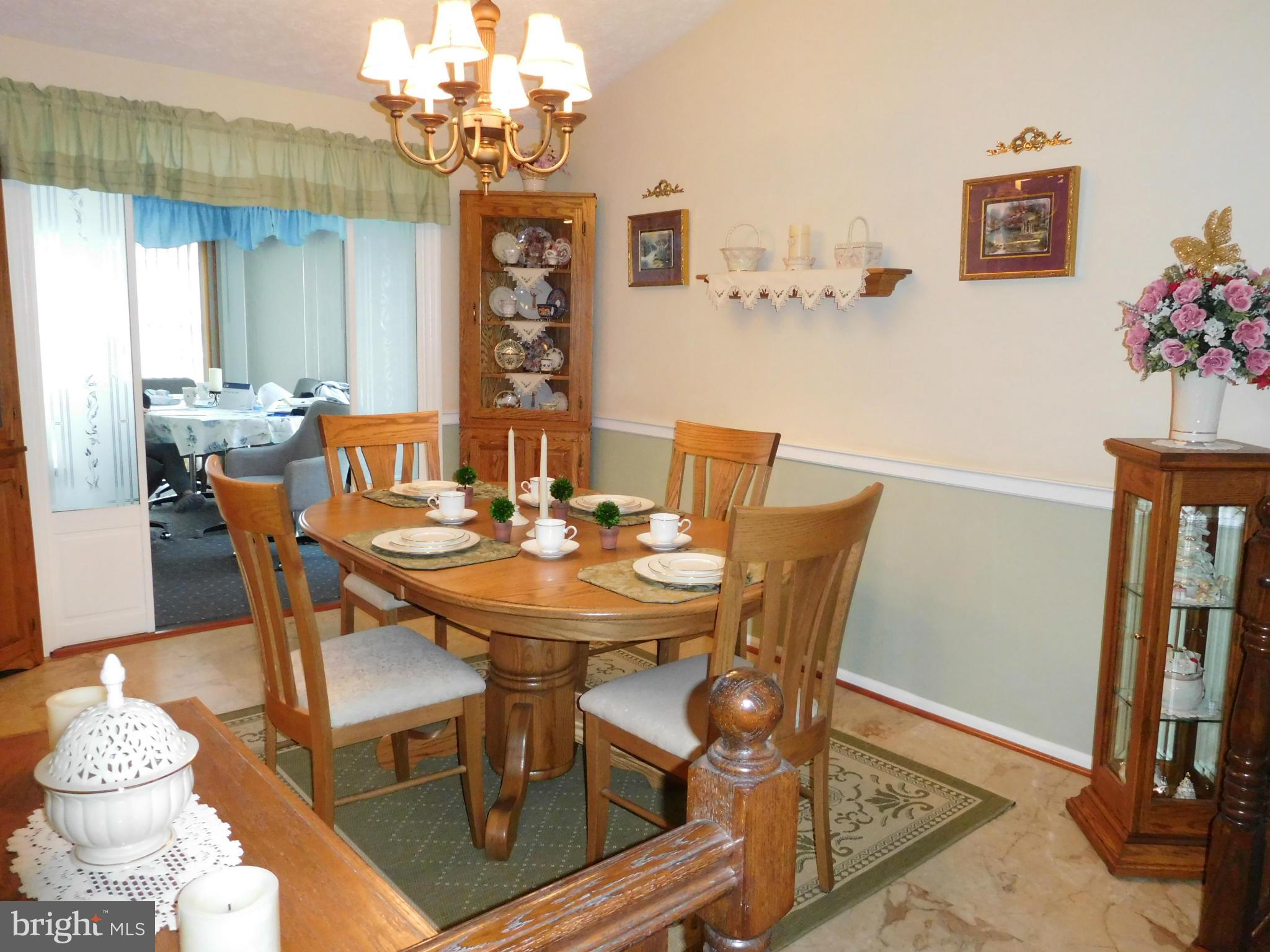 WOODBRIDGE CENTER - Residential