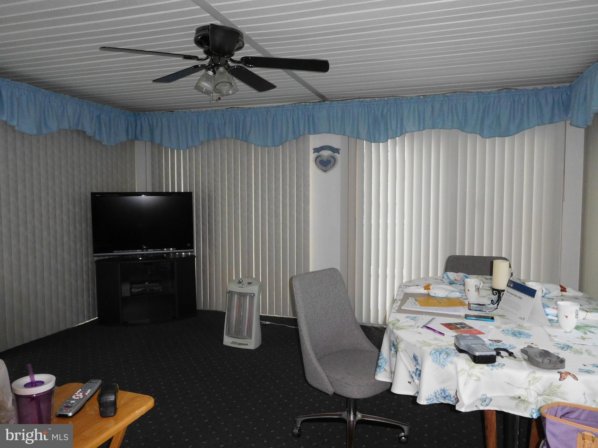 WOODBRIDGE CENTER - Residential