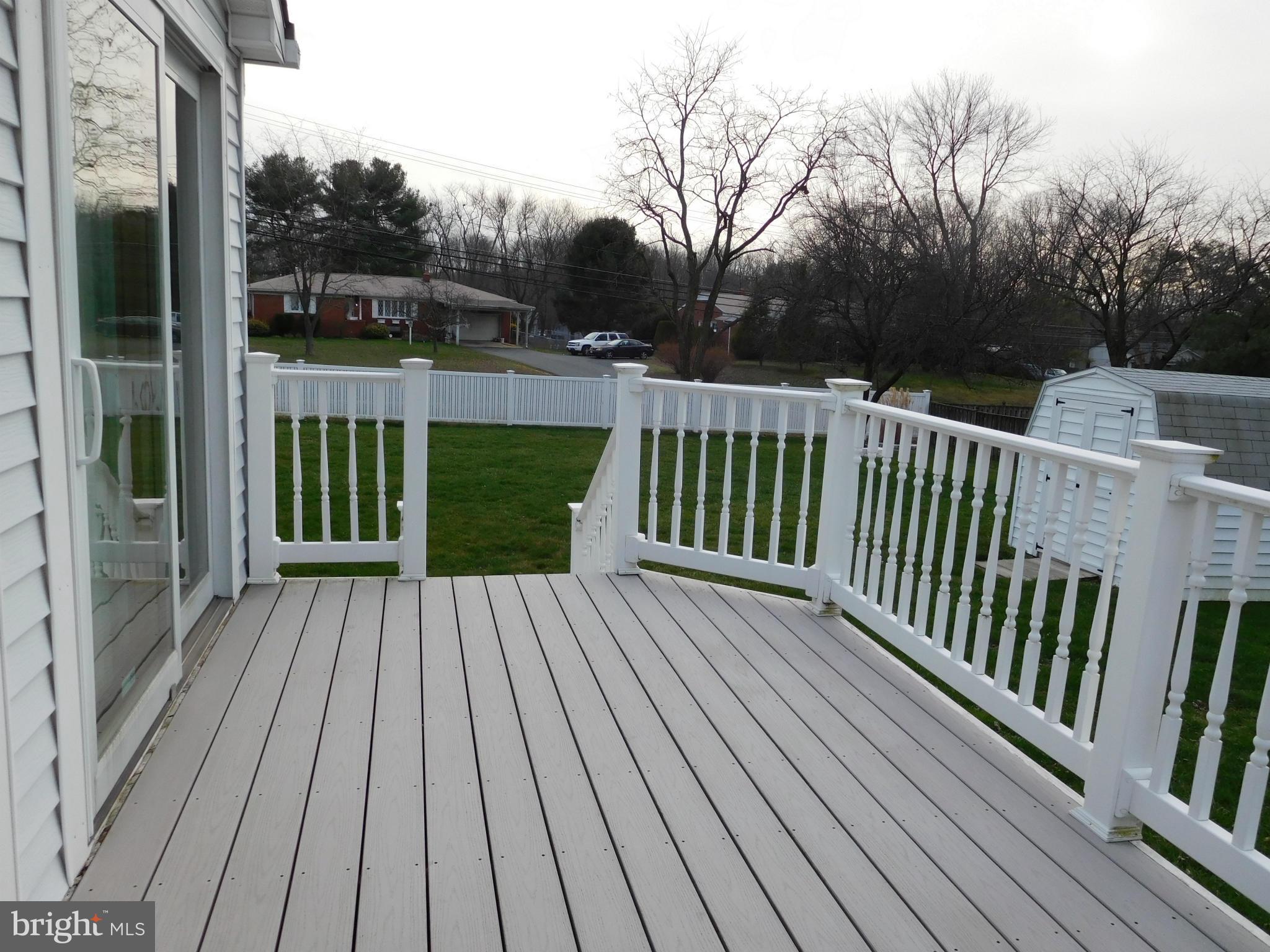 WOODBRIDGE CENTER - Residential