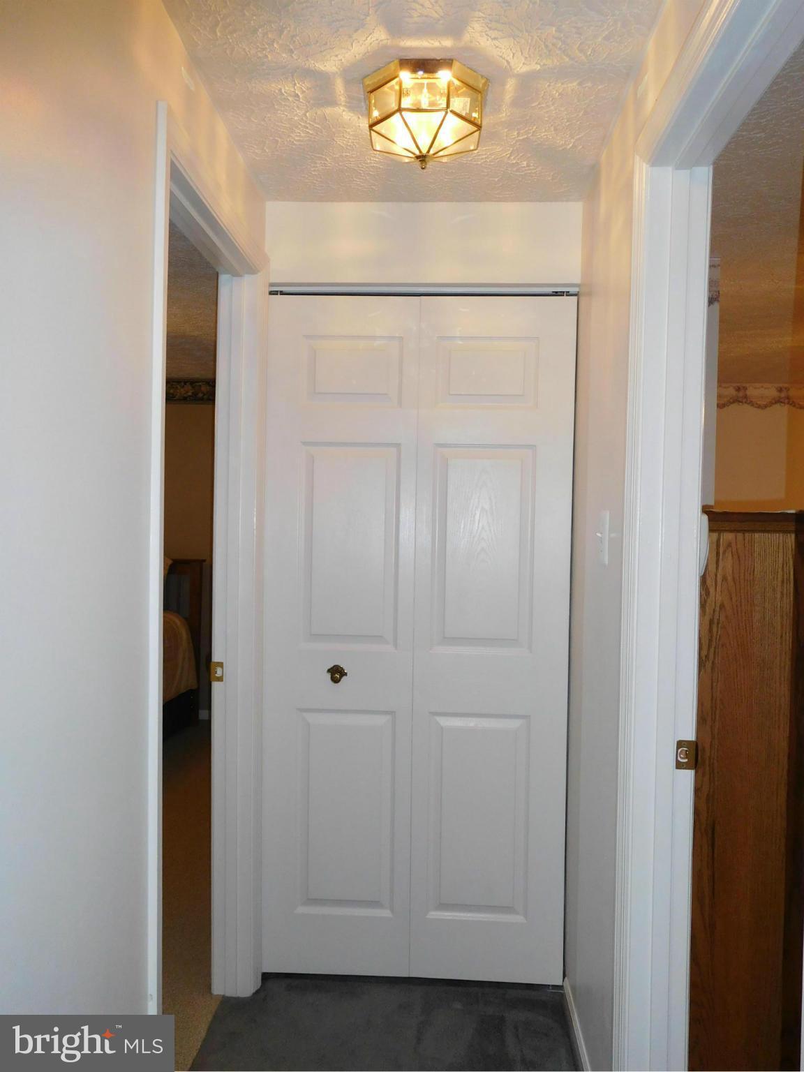 WOODBRIDGE CENTER - Residential