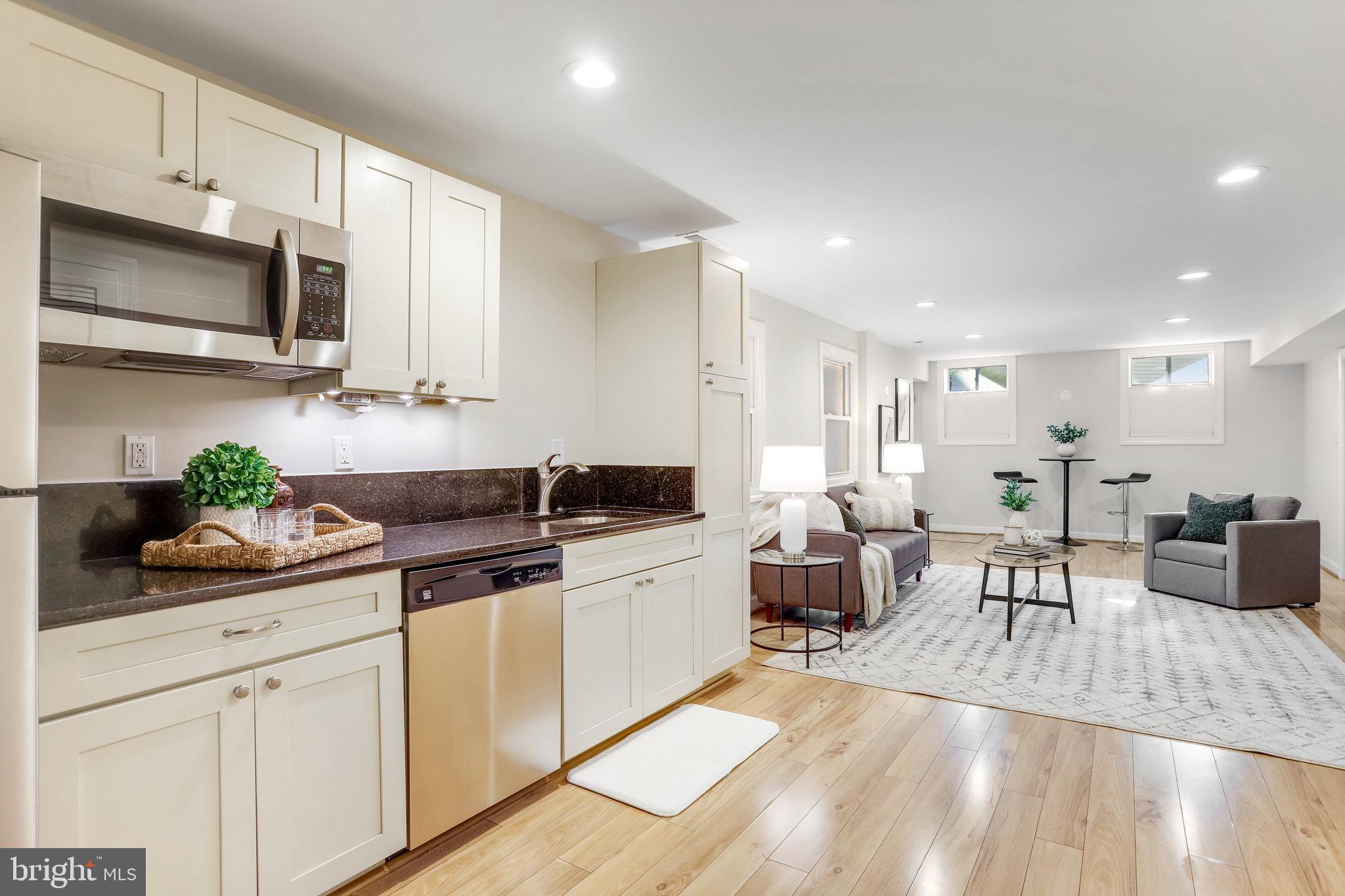 SPRING RIDGE - Residential