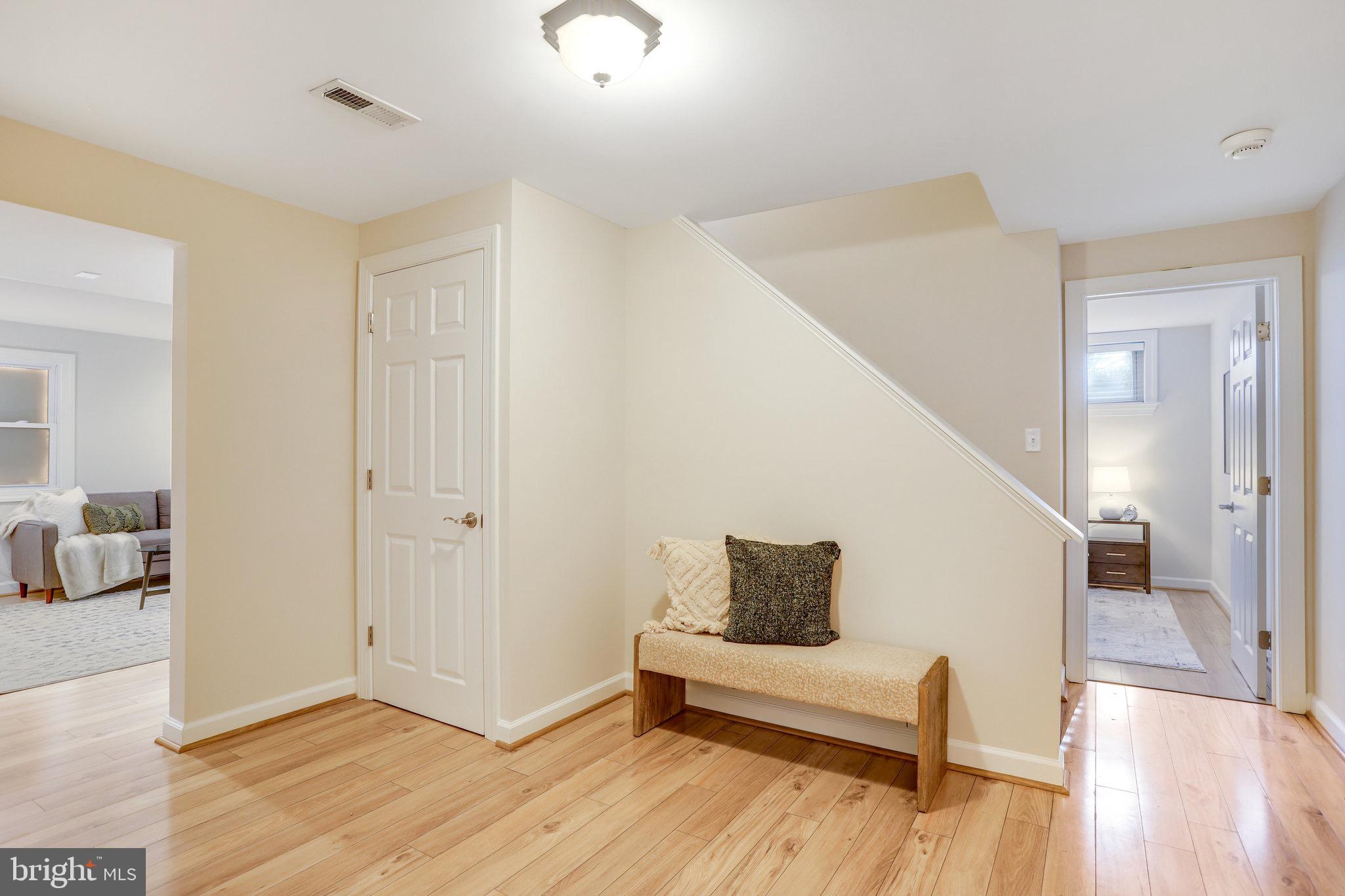 SPRING RIDGE - Residential