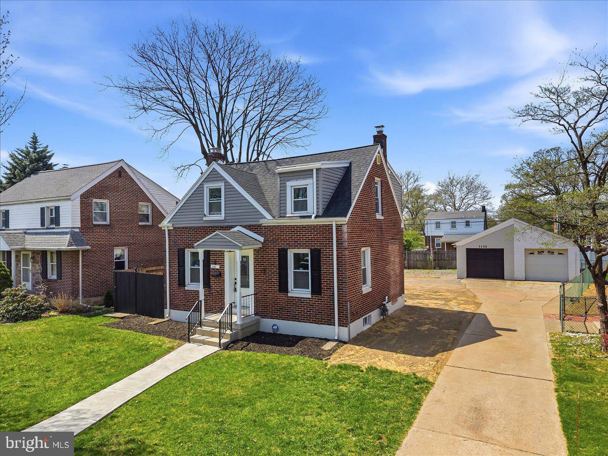 MIDWAY MANOR - Residential