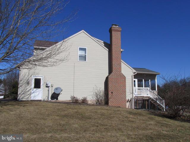 CRESTVIEW - Residential