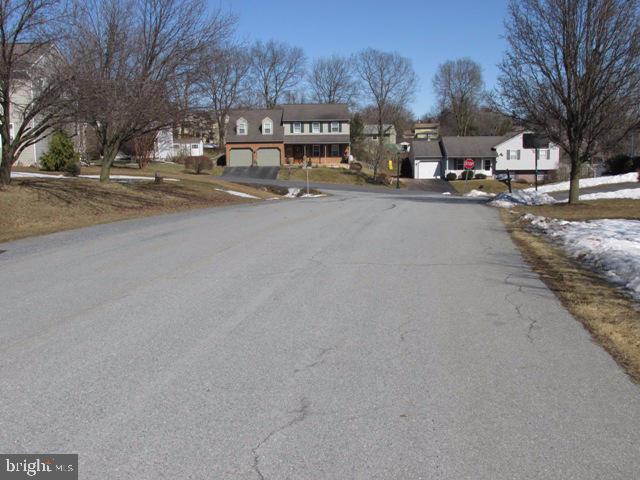 CRESTVIEW - Residential