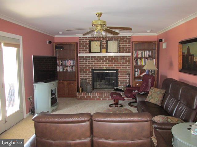 CRESTVIEW - Residential