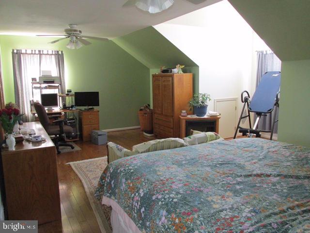 CRESTVIEW - Residential