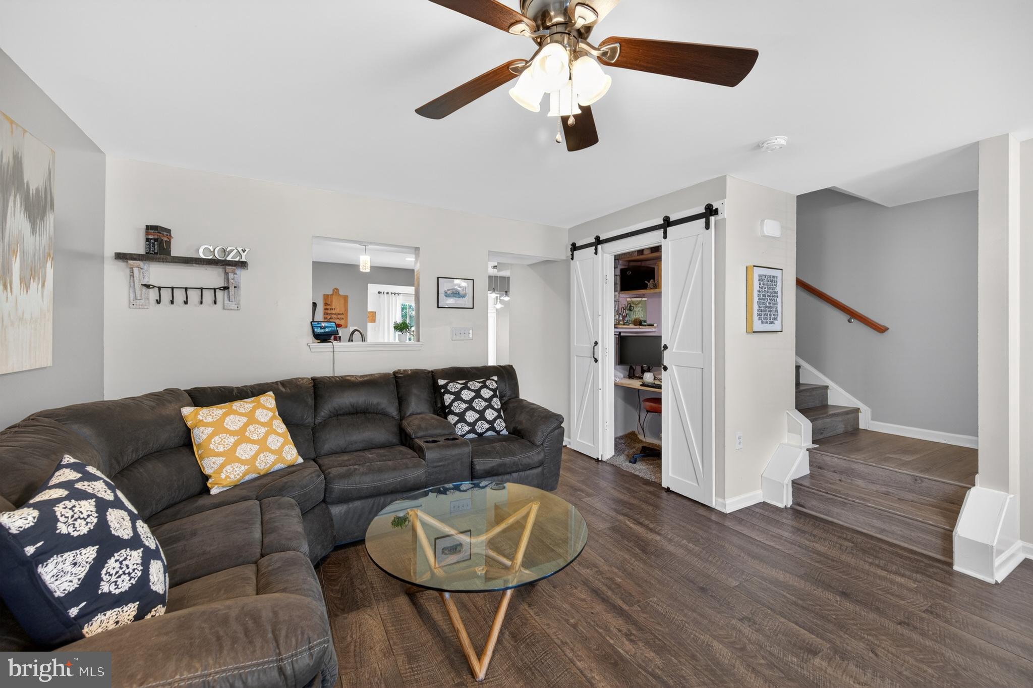 MANOR PARK - Residential