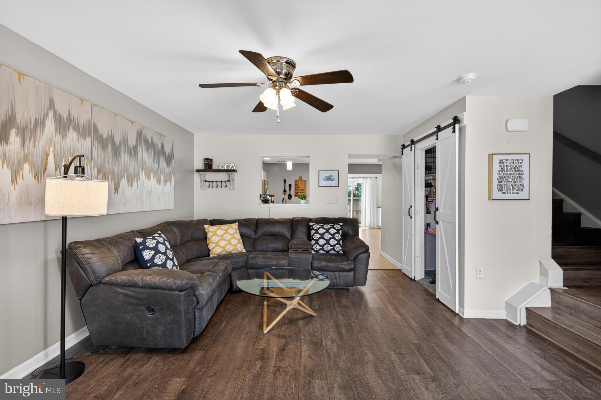 MANOR PARK - Residential