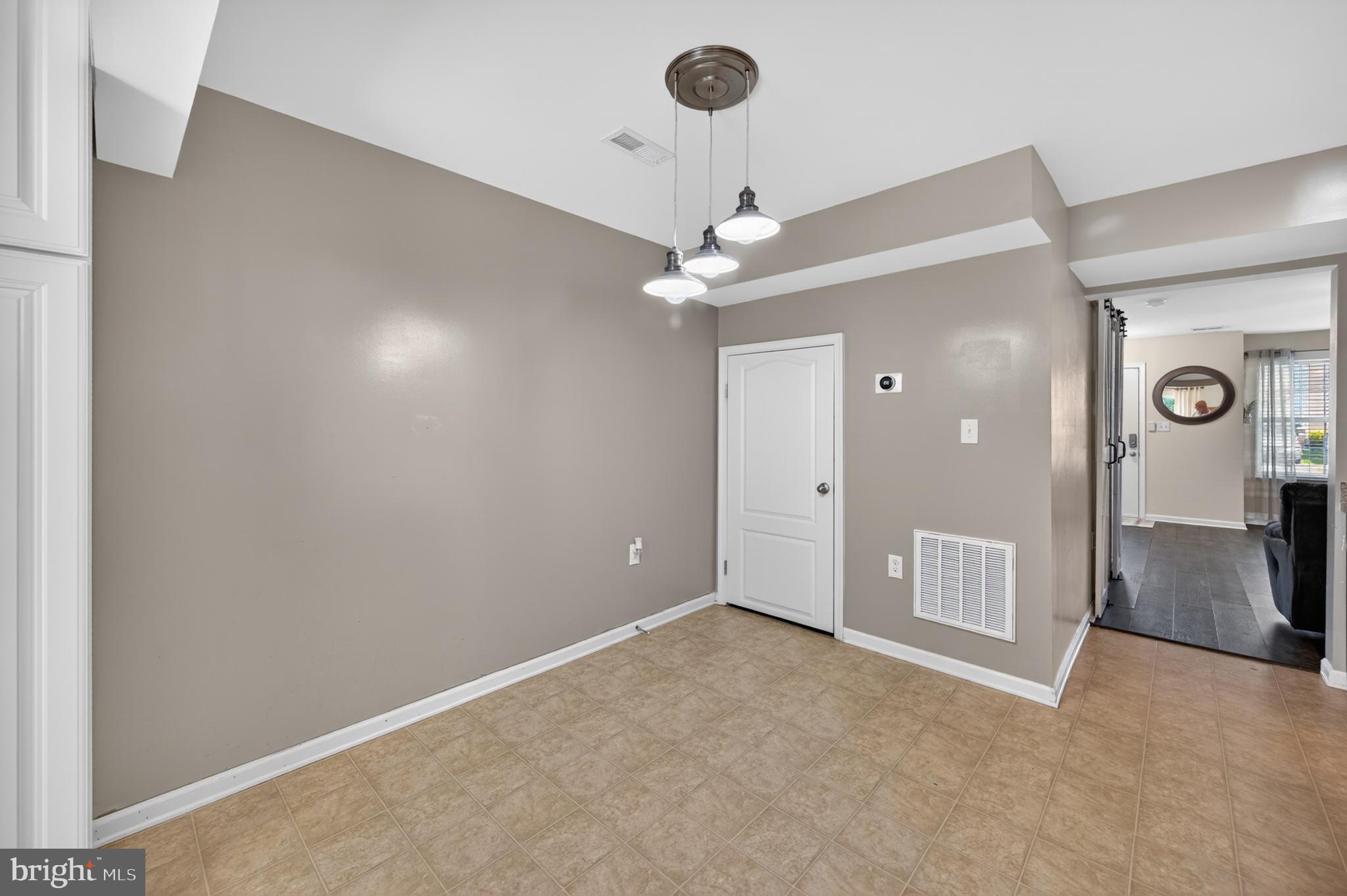 MANOR PARK - Residential