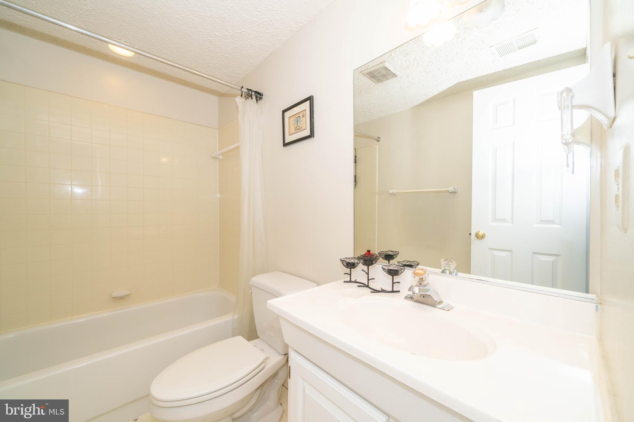 VILLAGE OF DORSEY SEARCH - Residential Lease