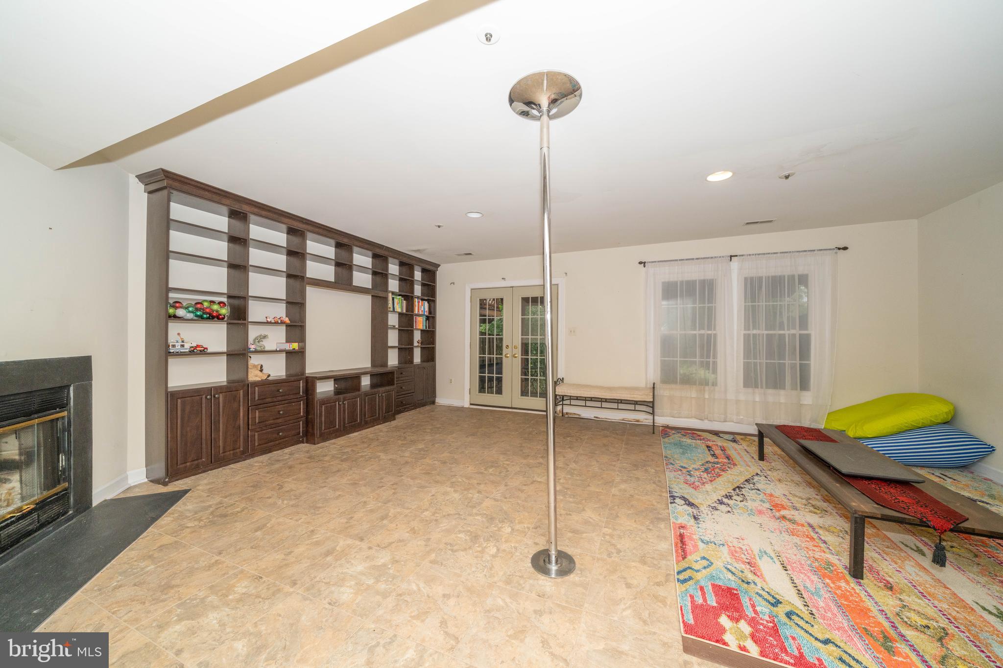 VILLAGE OF DORSEY SEARCH - Residential Lease