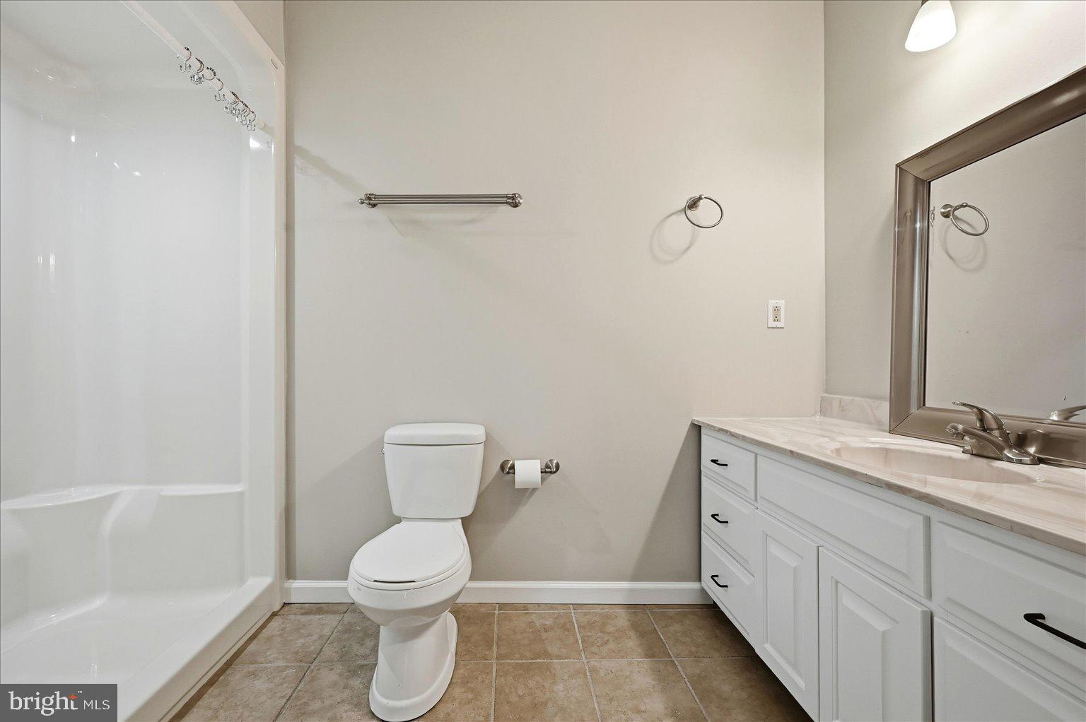 LAKE HOLIDAY ESTATES - Residential