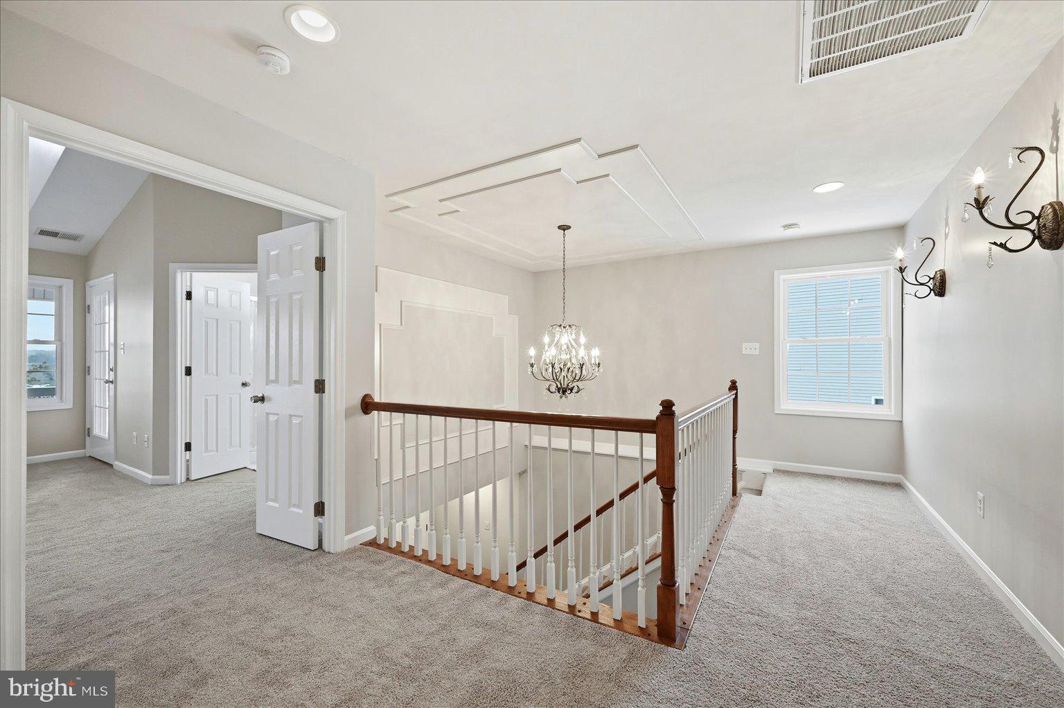 LAKE HOLIDAY ESTATES - Residential