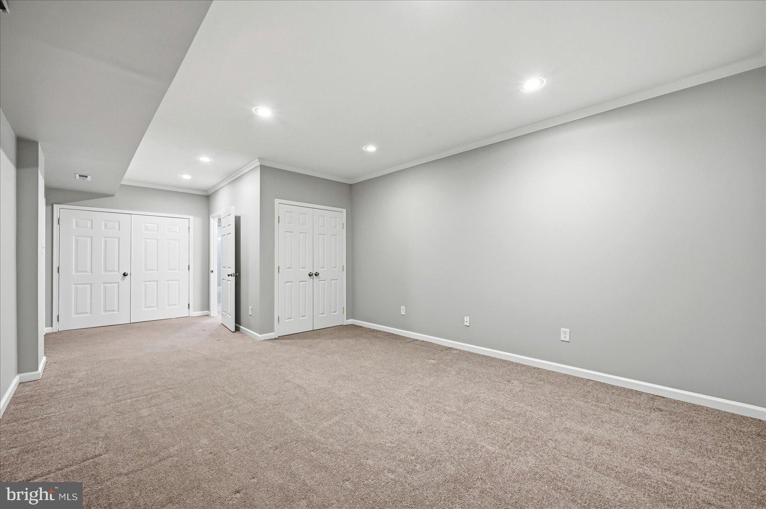 LAKE HOLIDAY ESTATES - Residential