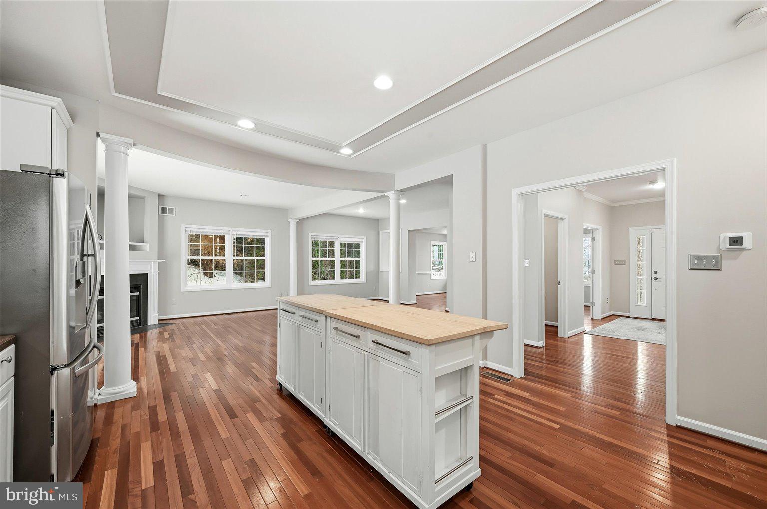 LAKE HOLIDAY ESTATES - Residential