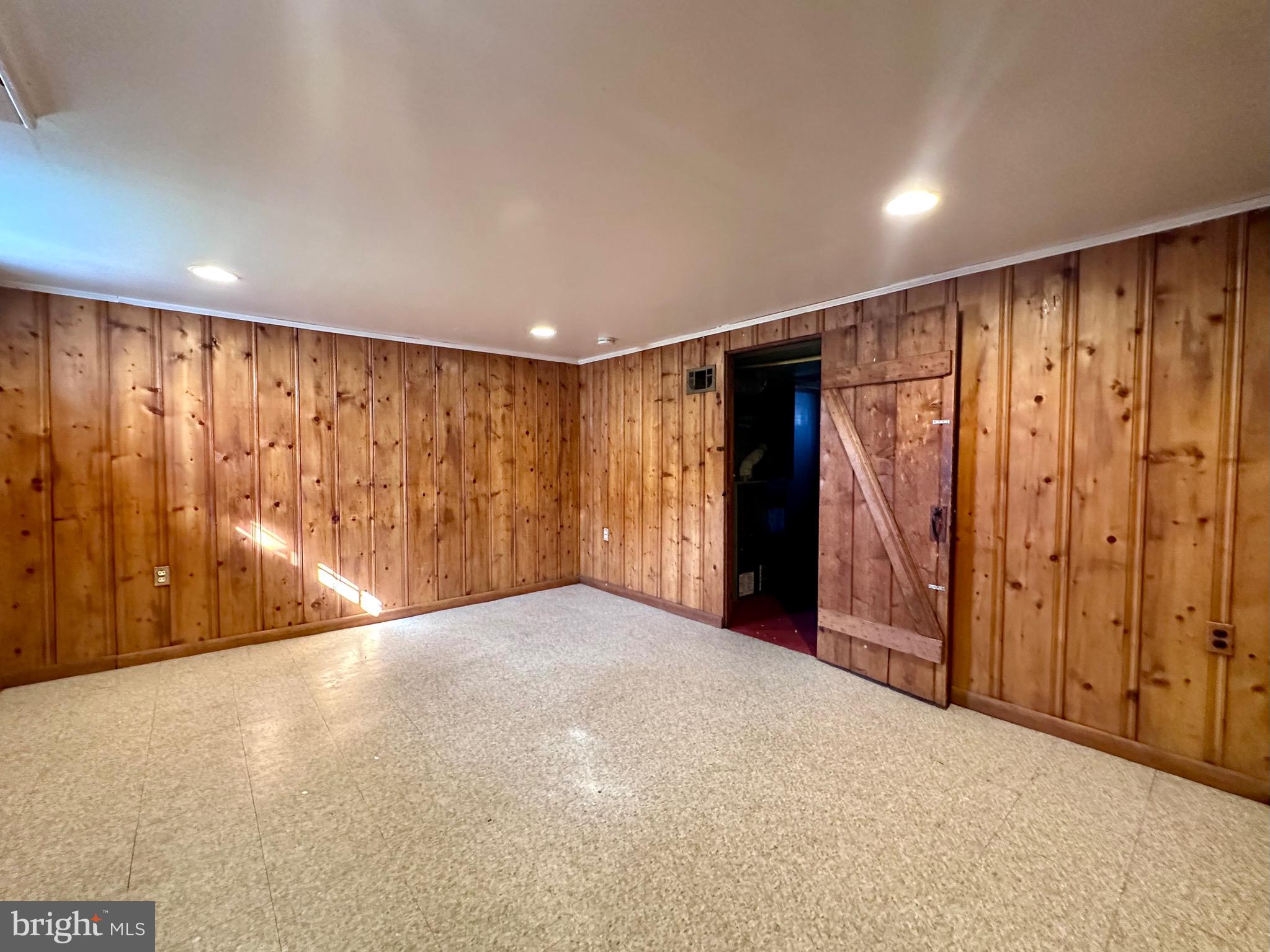 CAMERON VILLAGE - Residential