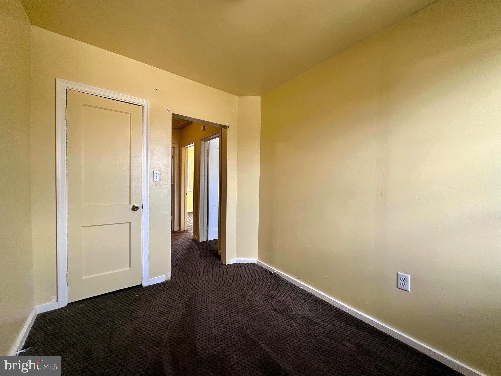 CAMERON VILLAGE - Residential