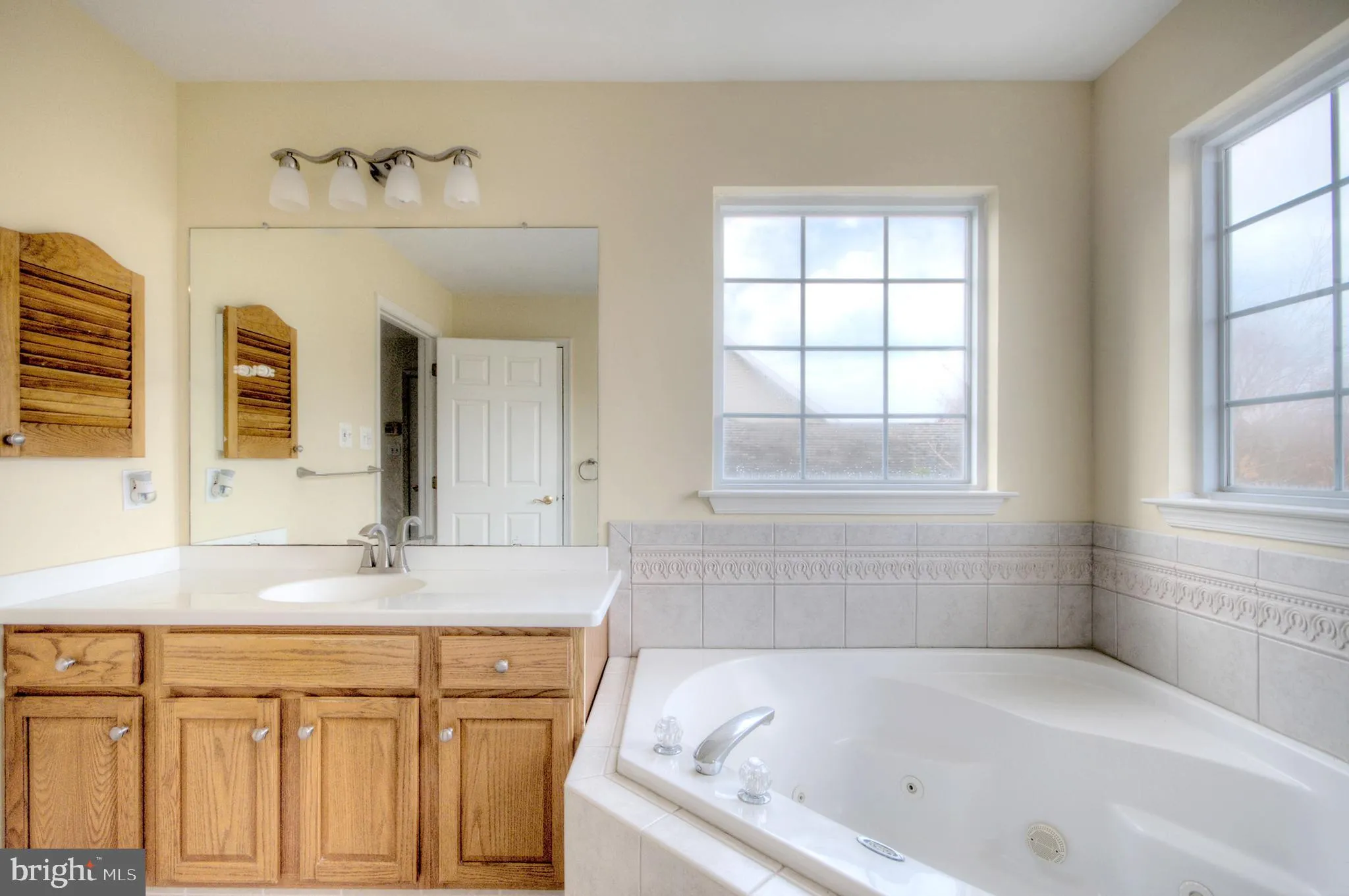 Minotola, New Jersey 08341, United States, 3 Bedrooms Bedrooms, ,3 BathroomsBathrooms,Residential,Active,30387