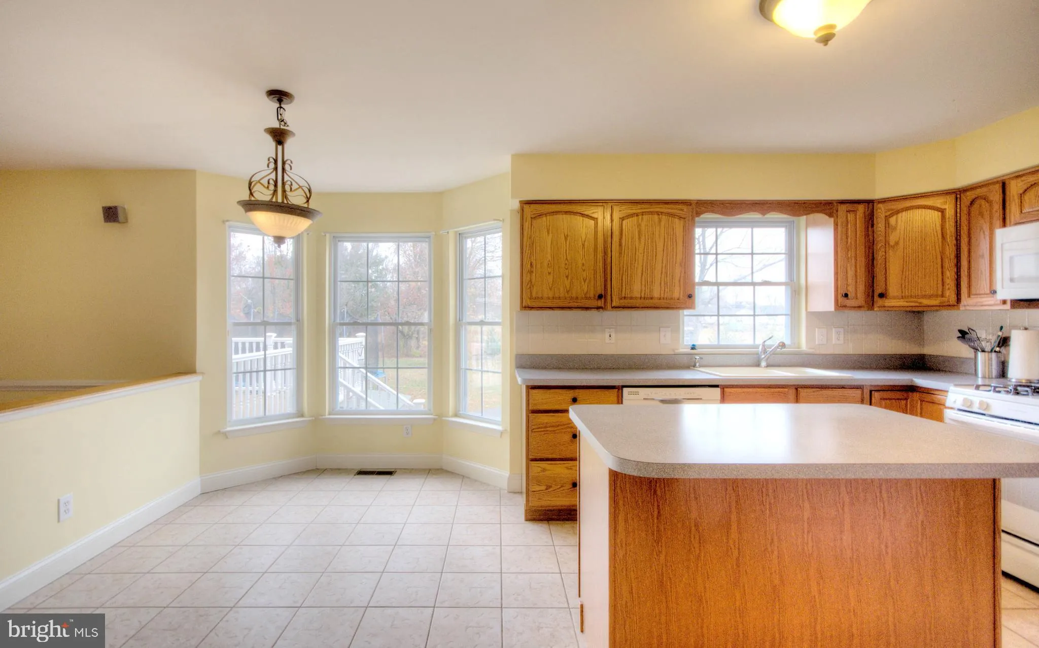 Minotola, New Jersey 08341, United States, 3 Bedrooms Bedrooms, ,3 BathroomsBathrooms,Residential,Active,30387