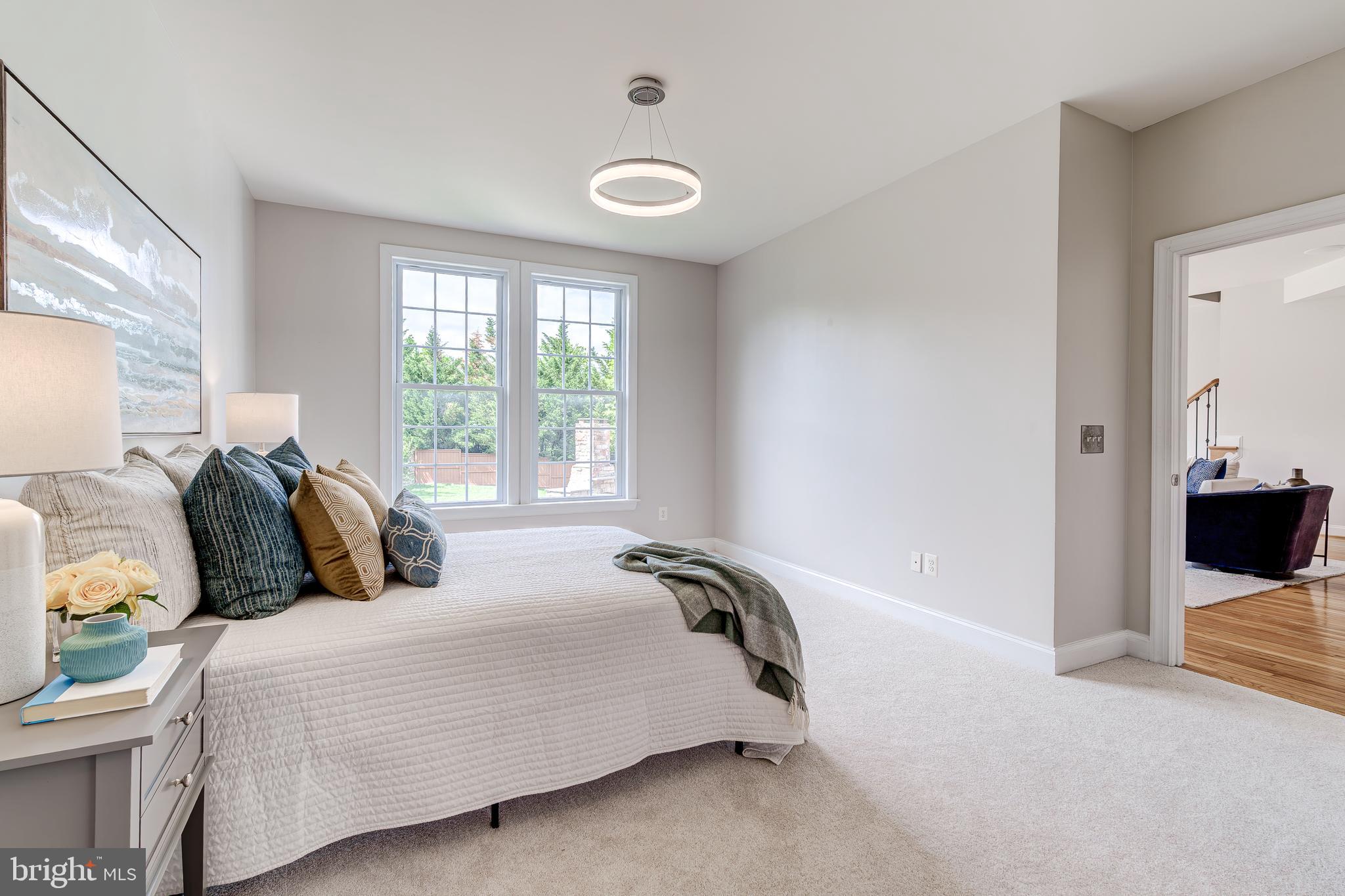 BROADLANDS - Residential