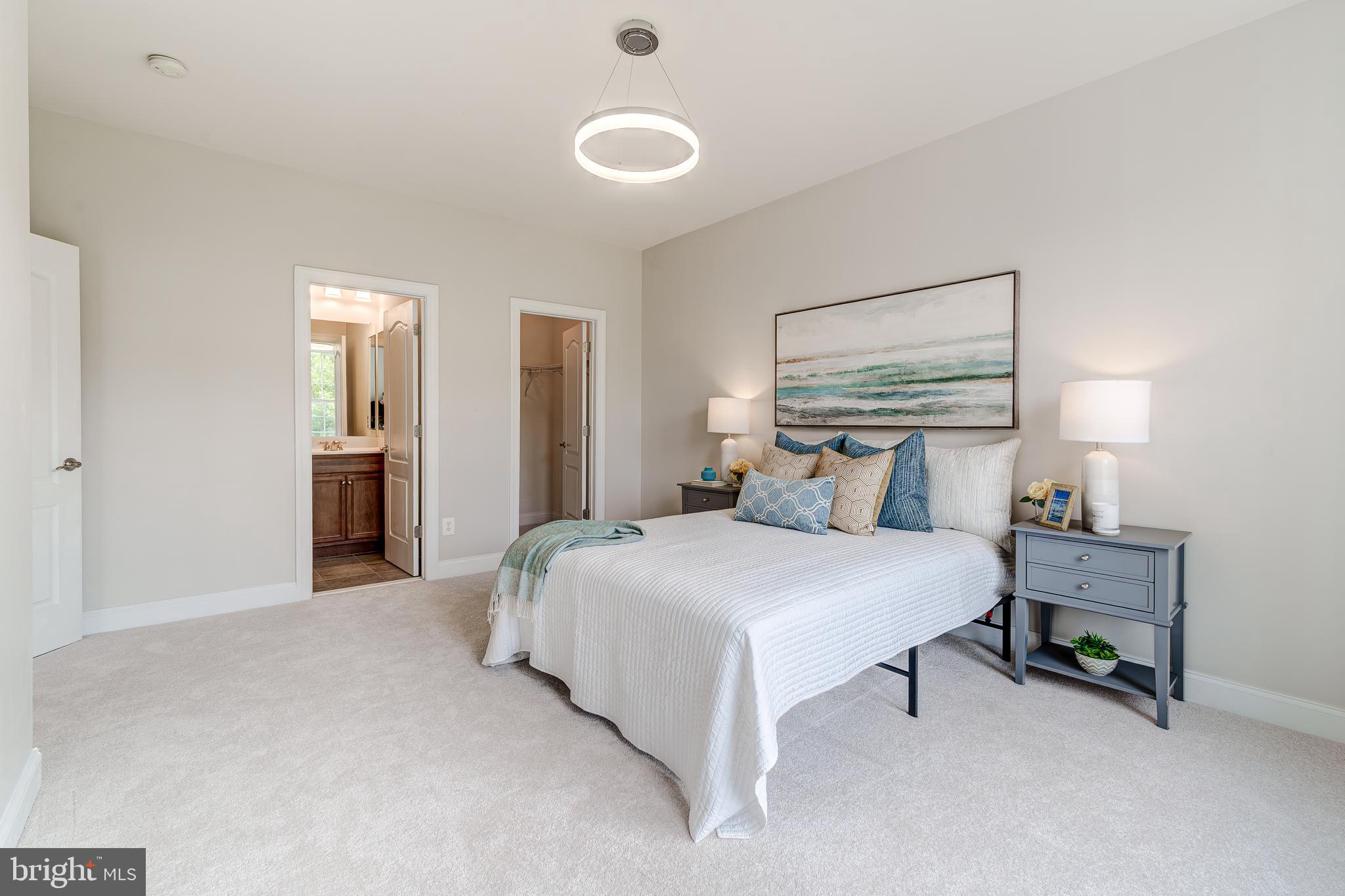 BROADLANDS - Residential