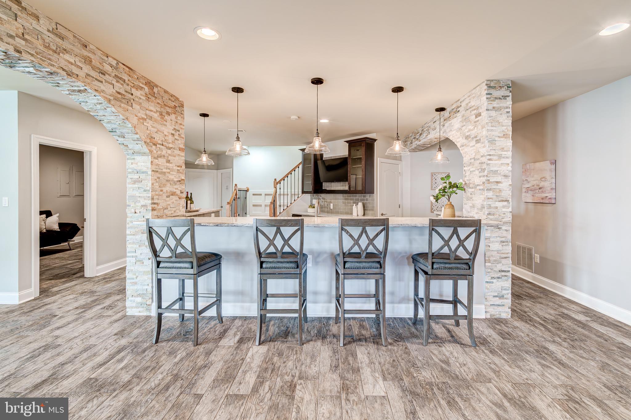 BROADLANDS - Residential