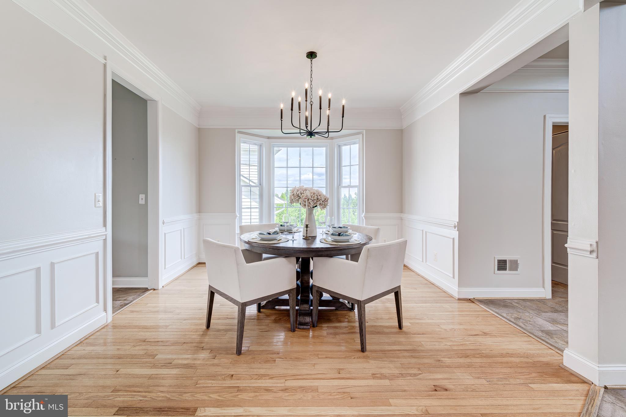 BROADLANDS - Residential