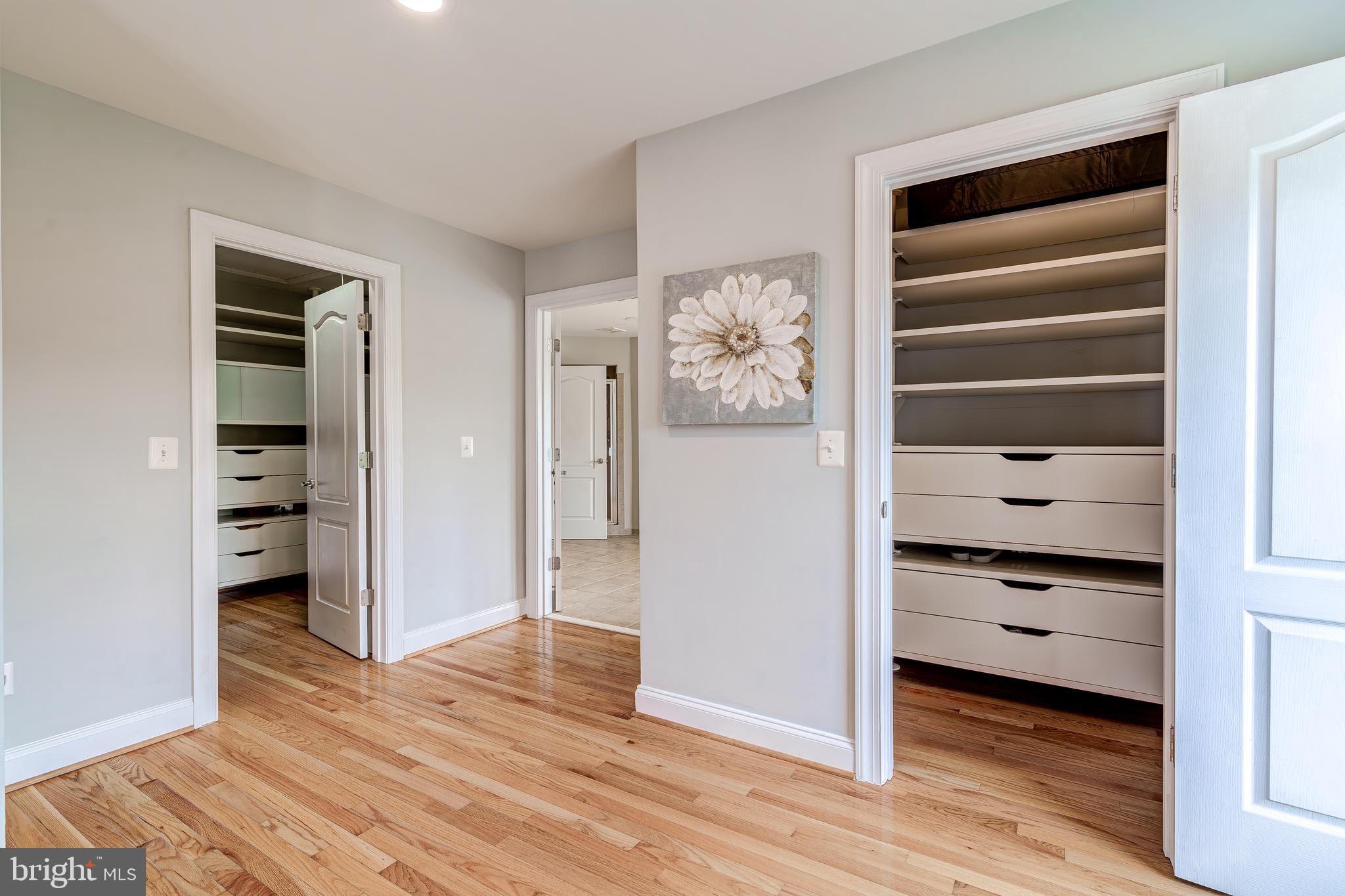 BROADLANDS - Residential